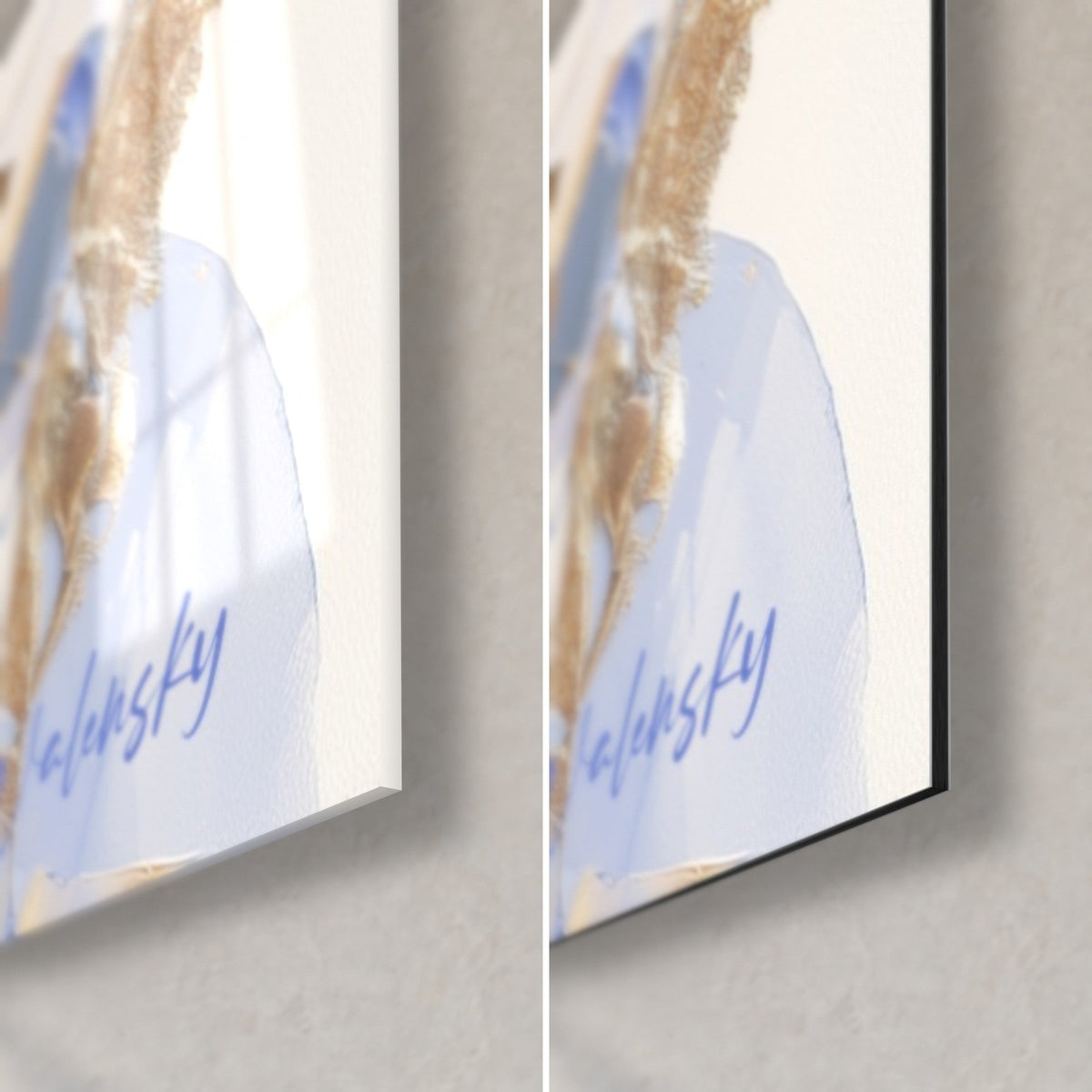 Wall art midnight blue iris with golden reflections, bottom right corner: glossy acrylic glass on the left, matte Dibond aluminum on the right