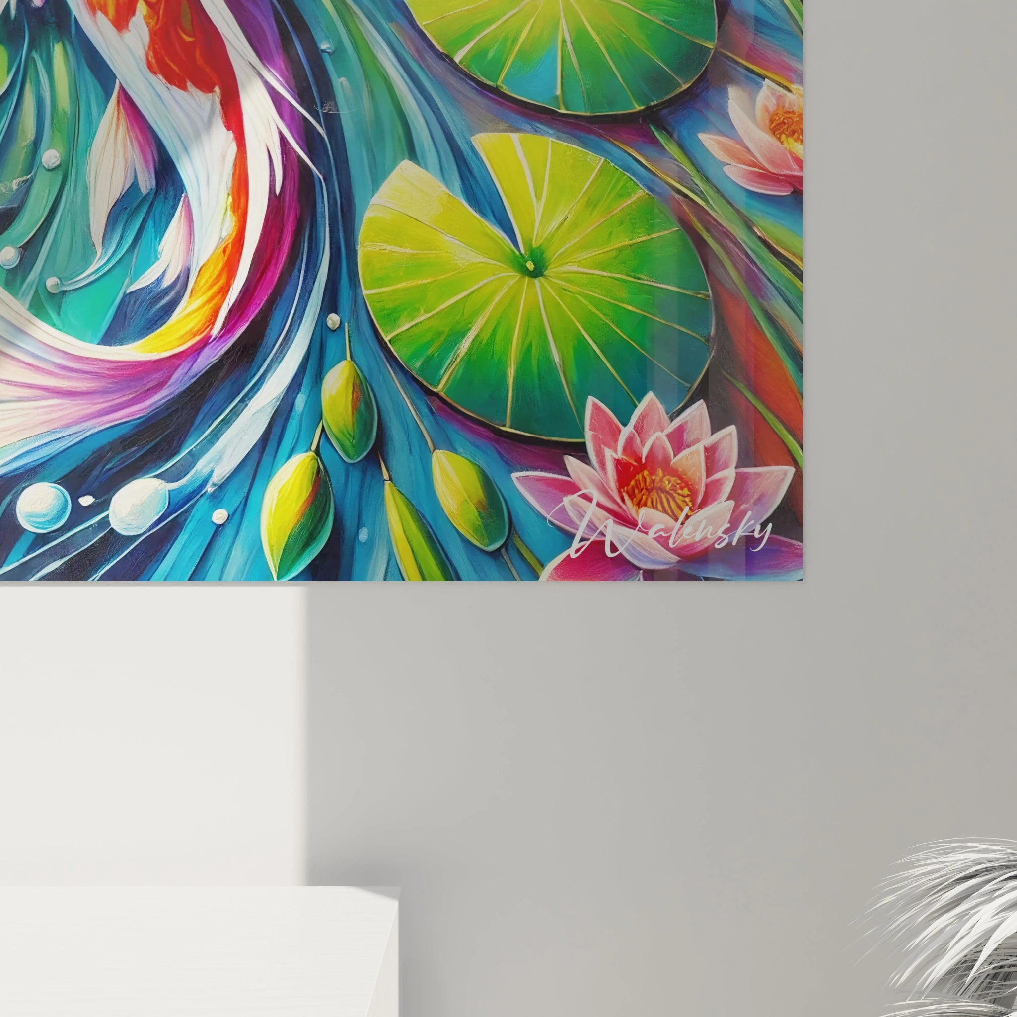 Un tableau fauvisme abstrait représentant des poissons rouges et orange dans une eau bleue, avec des motifs de nénuphars et des effets de mouvement subtils.