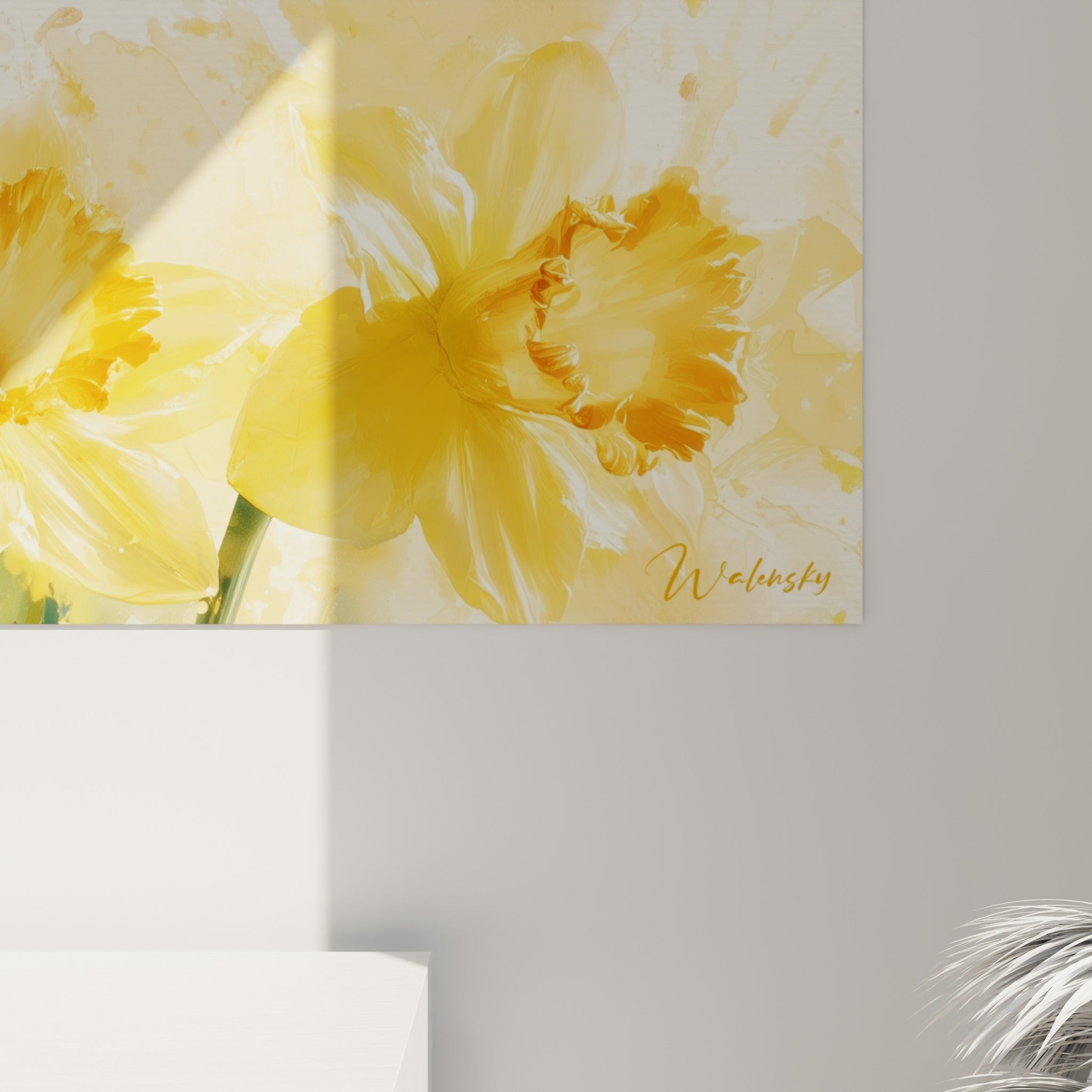 Détail des pétales de jonquille : coulures aquarelle jaune, touches orangé et grain délicat