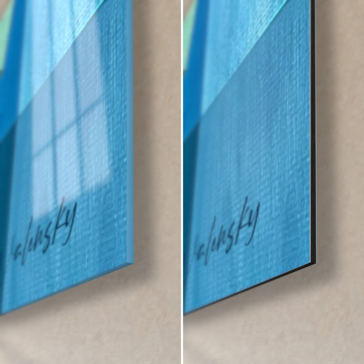 Wall art kiwi rosette in sky blue and green, bottom right corner, glossy glass on the left, matte Dibond on the right, 3 mm black edge