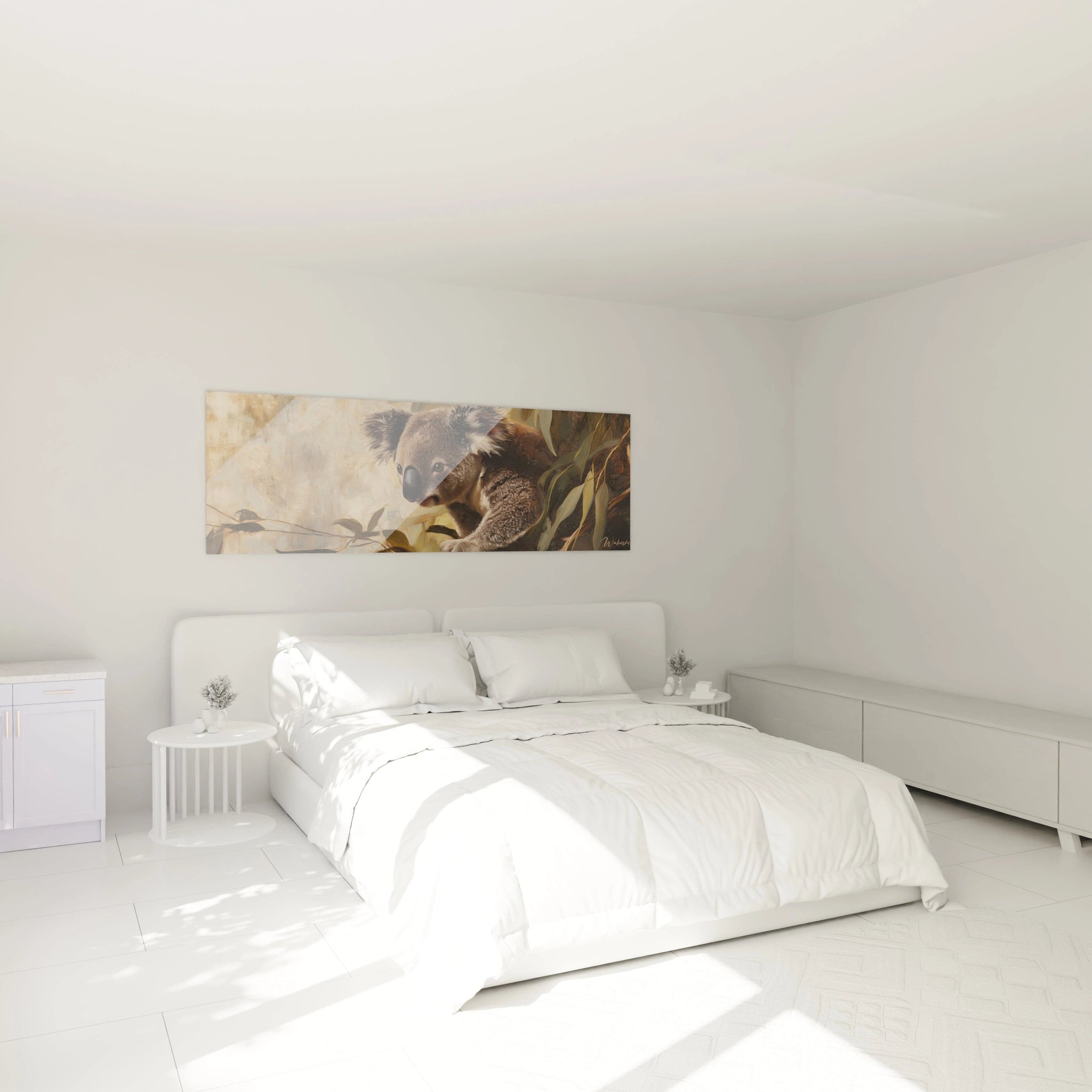 Tableau koala Walensky suspendu au-dessus d'un lit blanc dans une chambre minimaliste lumineuse