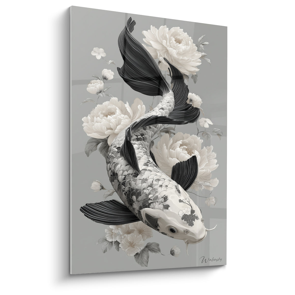 Carpe koï noire et blanche nageant parmi des pivoines ivoire sur fond gris perle