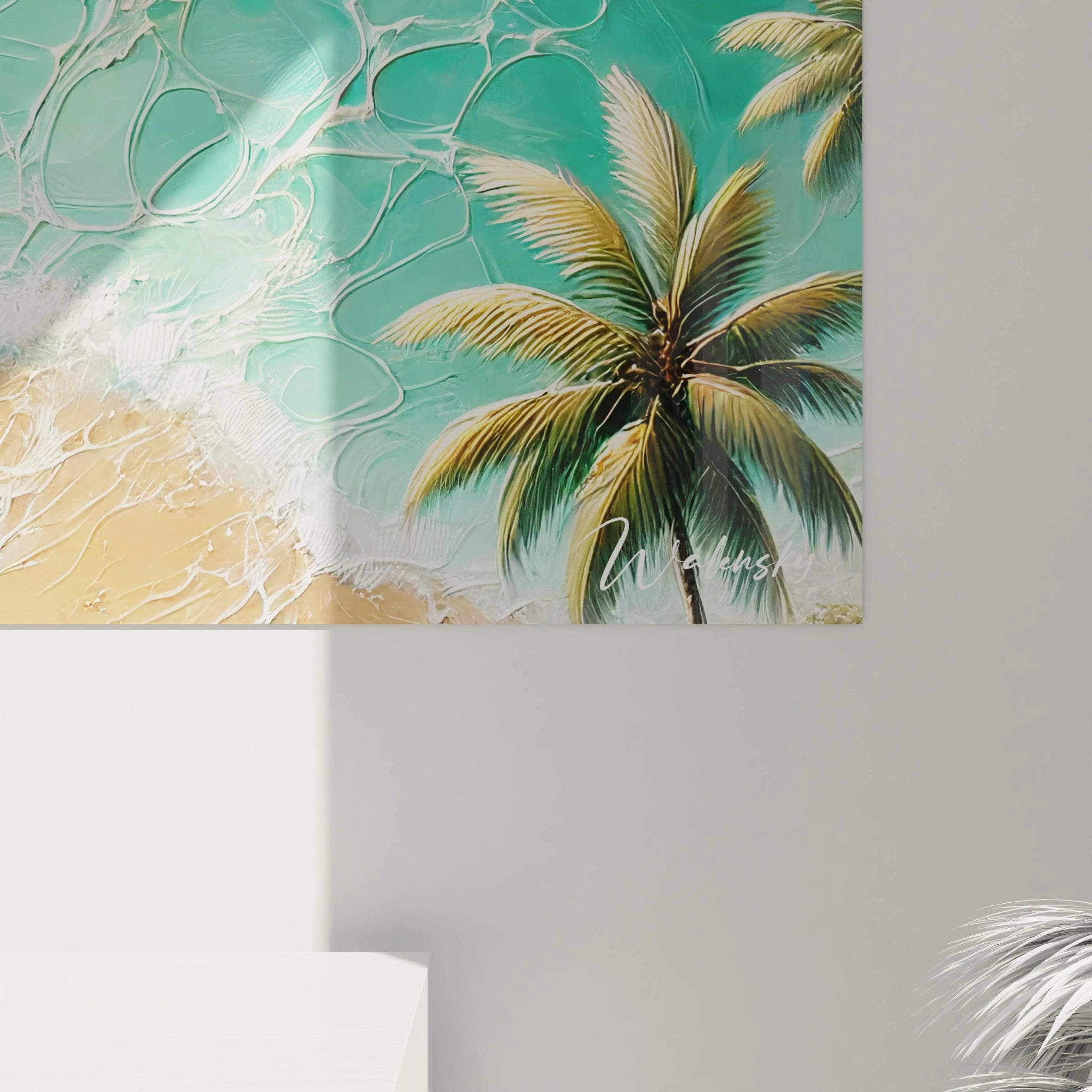 Admirez de près ce tableau Plage, où les nuances de vert et de turquoise évoquent l'eau claire des lagons, une véritable ode à la tranquillité des tropiques.