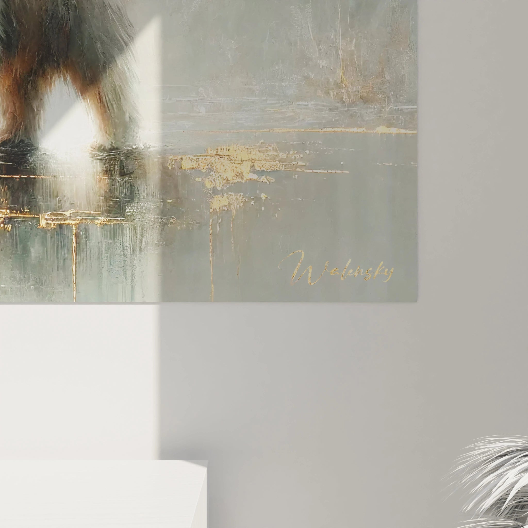 Gros plan du tableau ours brun montrant les details fins de la fourrure et l ambiance brumeuse, ideal pour les passionnes d art animalier.