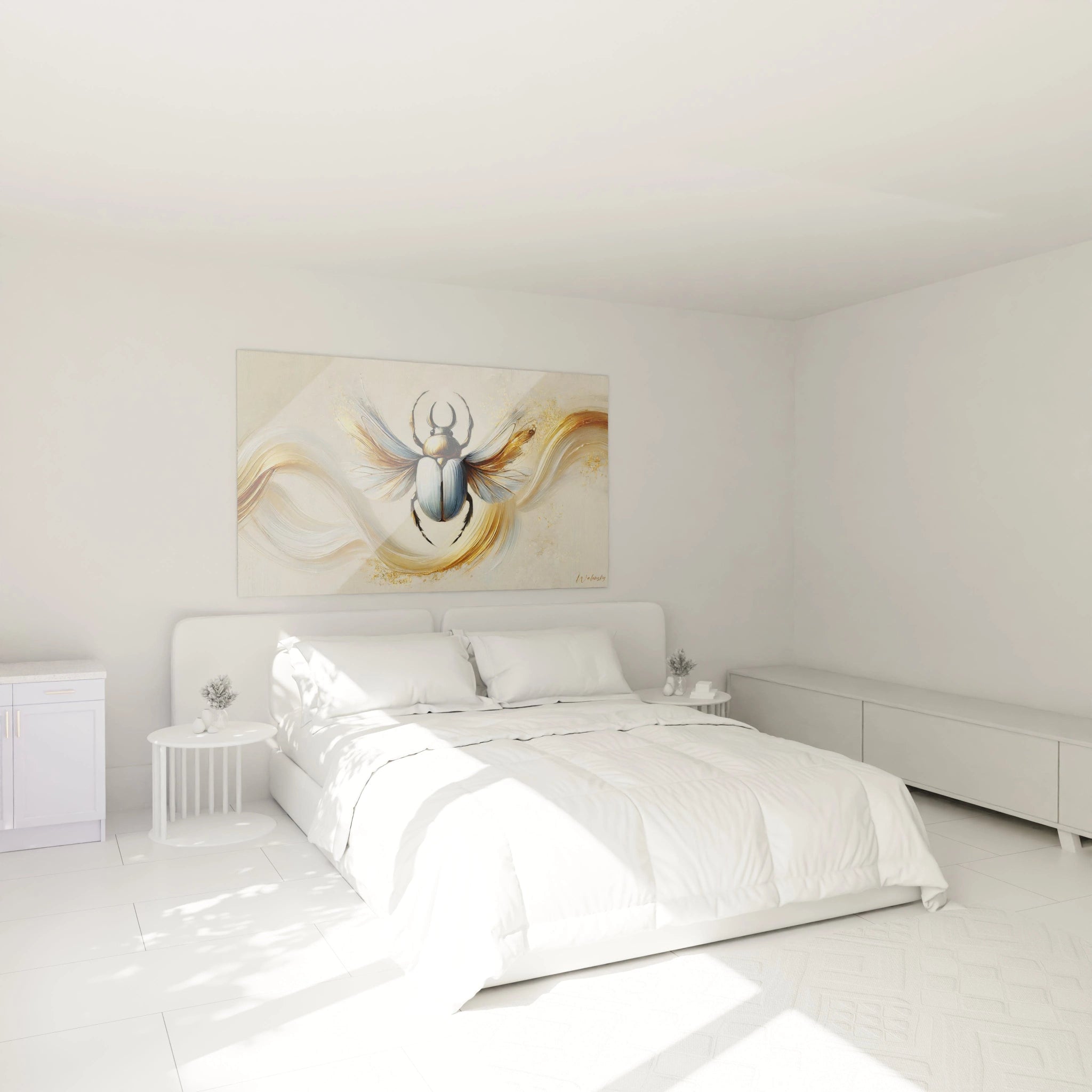 tableau scarabee accroche au mur dans une chambre apporte une touche mystique grace a son eclat dore et ses details minutieux parfait pour creer une ambiance onirique au dessus de votre lit