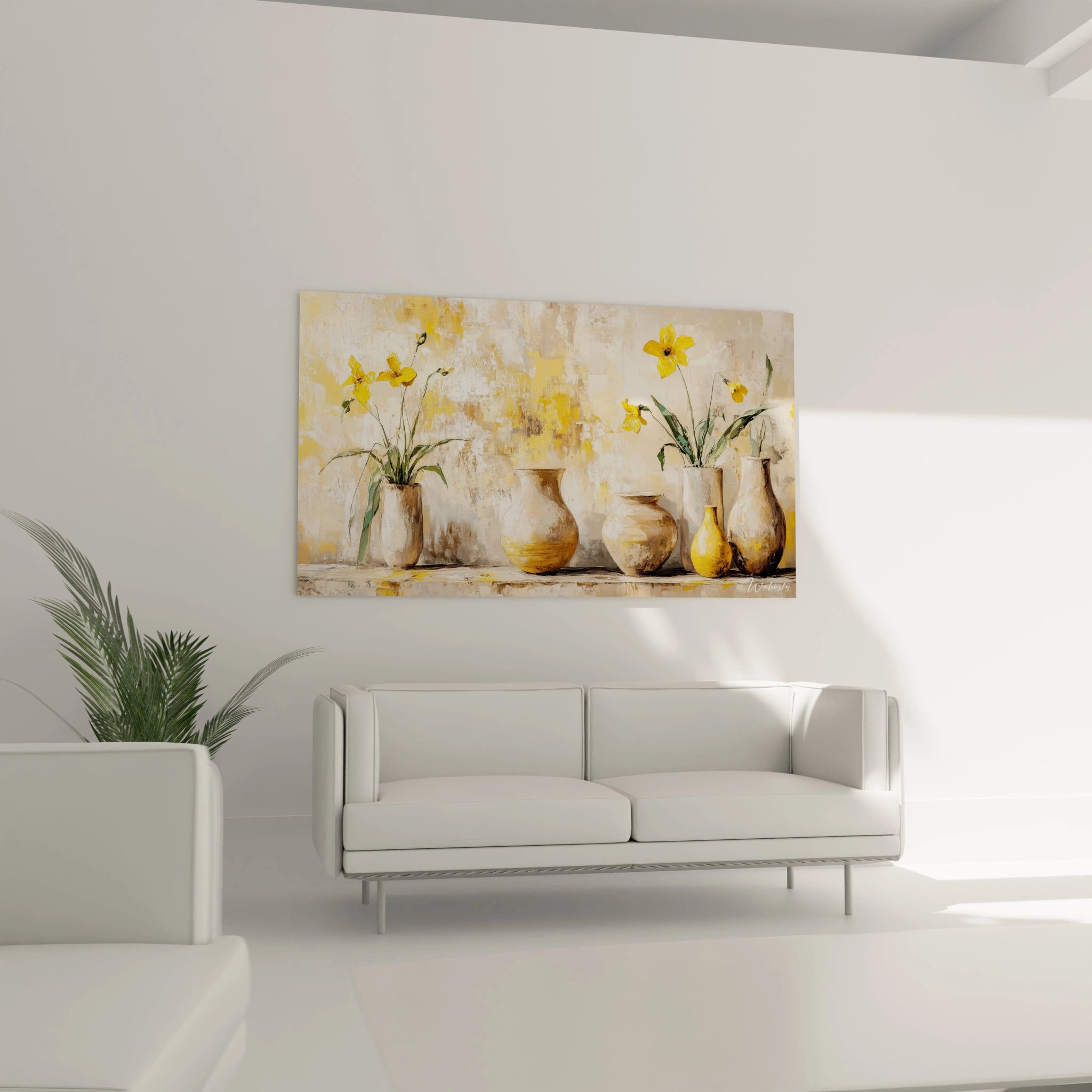 Une composition centrée sur des vases beige texturés et des fleurs jaunes, avec un fond abstrait mêlant des couleurs beige et blanc dans un tableau nature morte abstrait.