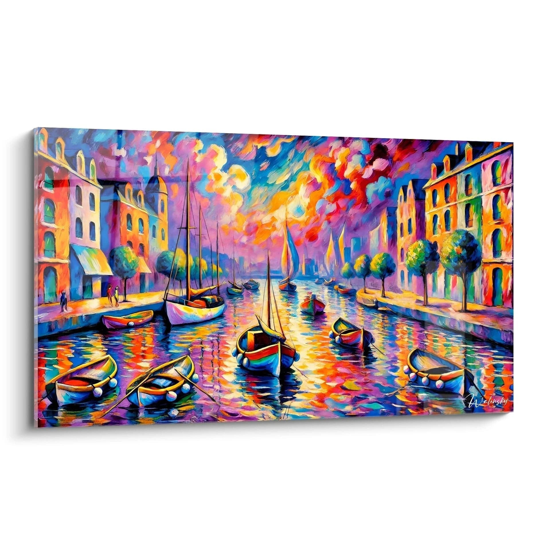 Un tableau fauvisme abstrait représentant un port avec des bâtiments colorés, des bateaux et des reflets violets, oranges et jaunes sur l'eau, avec des textures fluides et des contrastes marqués.