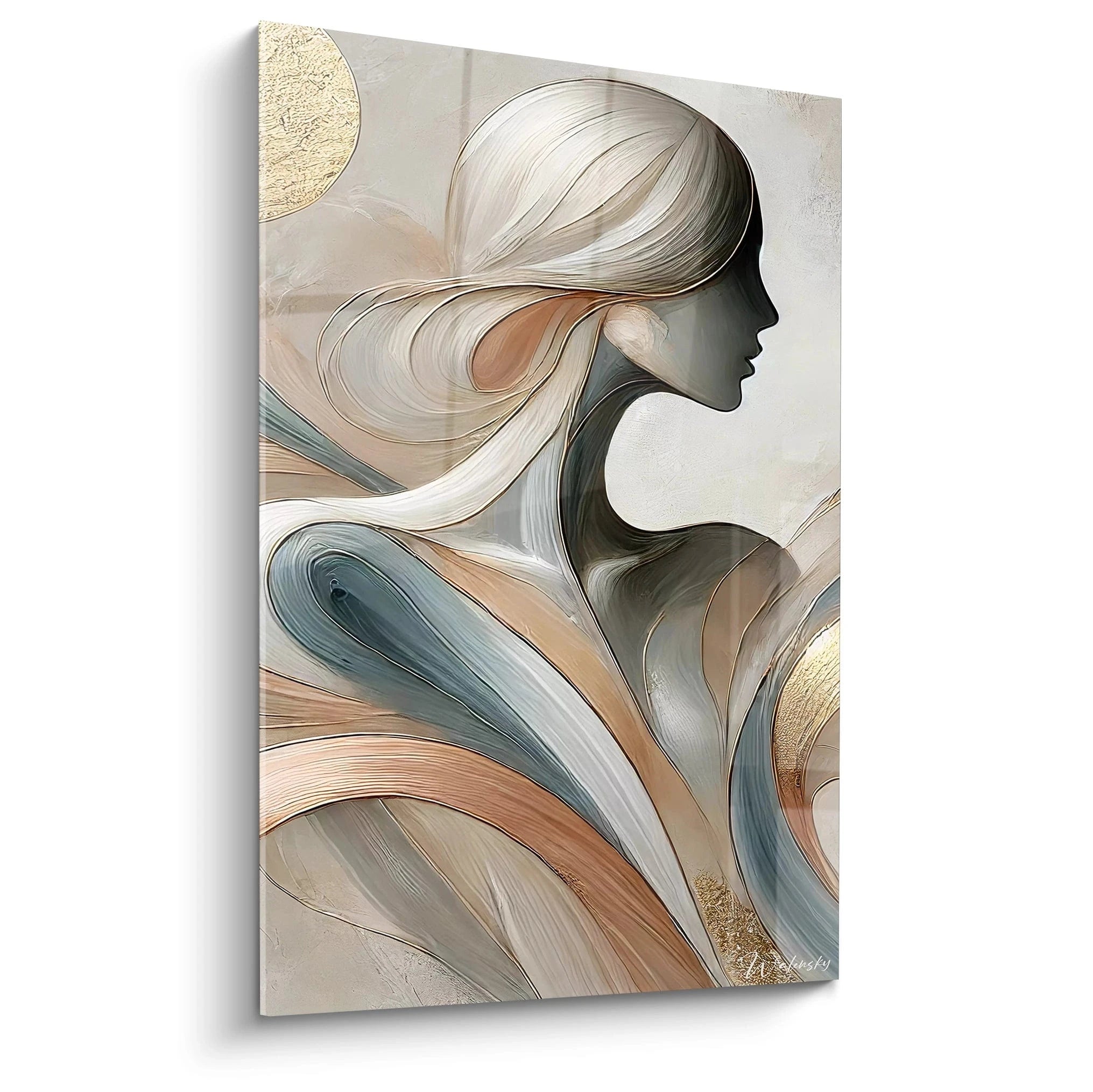 Ce tableau moderne, vu de biais, révèle une silhouette féminine stylisée aux courbes fluides. Les teintes pastel et touches dorées lui confèrent une élégance contemporaine et sophistiquée.