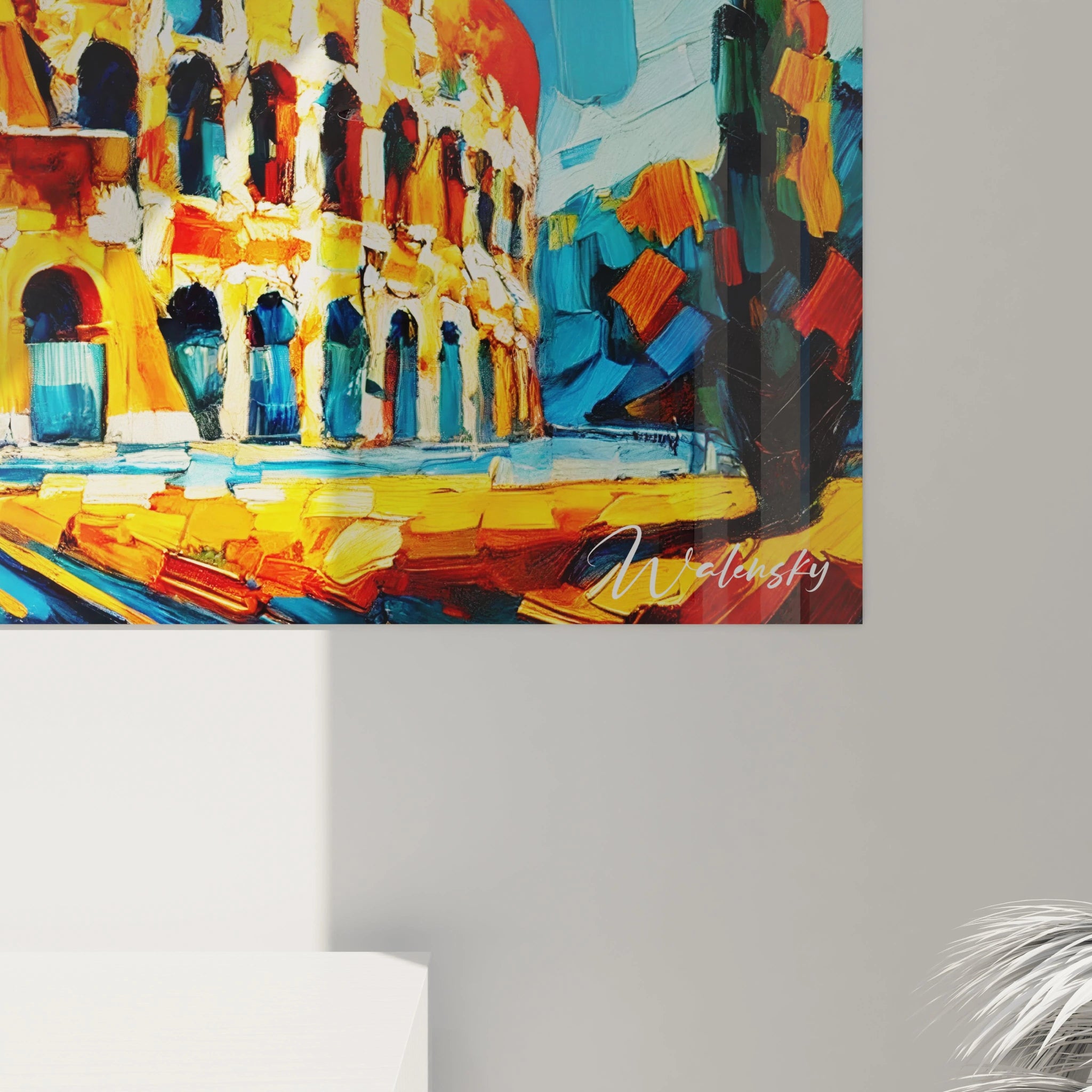 Une composition centrée sur le Colisée dans un tableau fauvisme abstrait, avec des éclats orange et jaune, un ciel bleu vibrant et des reliefs peints en superposition dynamique.