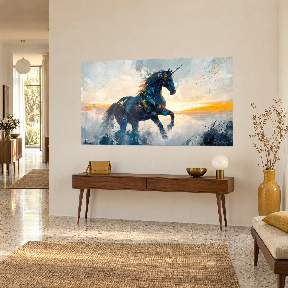 Licorne bleu nuit surgissant d'une brume orangée, au-dessus d'un canapé dans un salon lumineux.