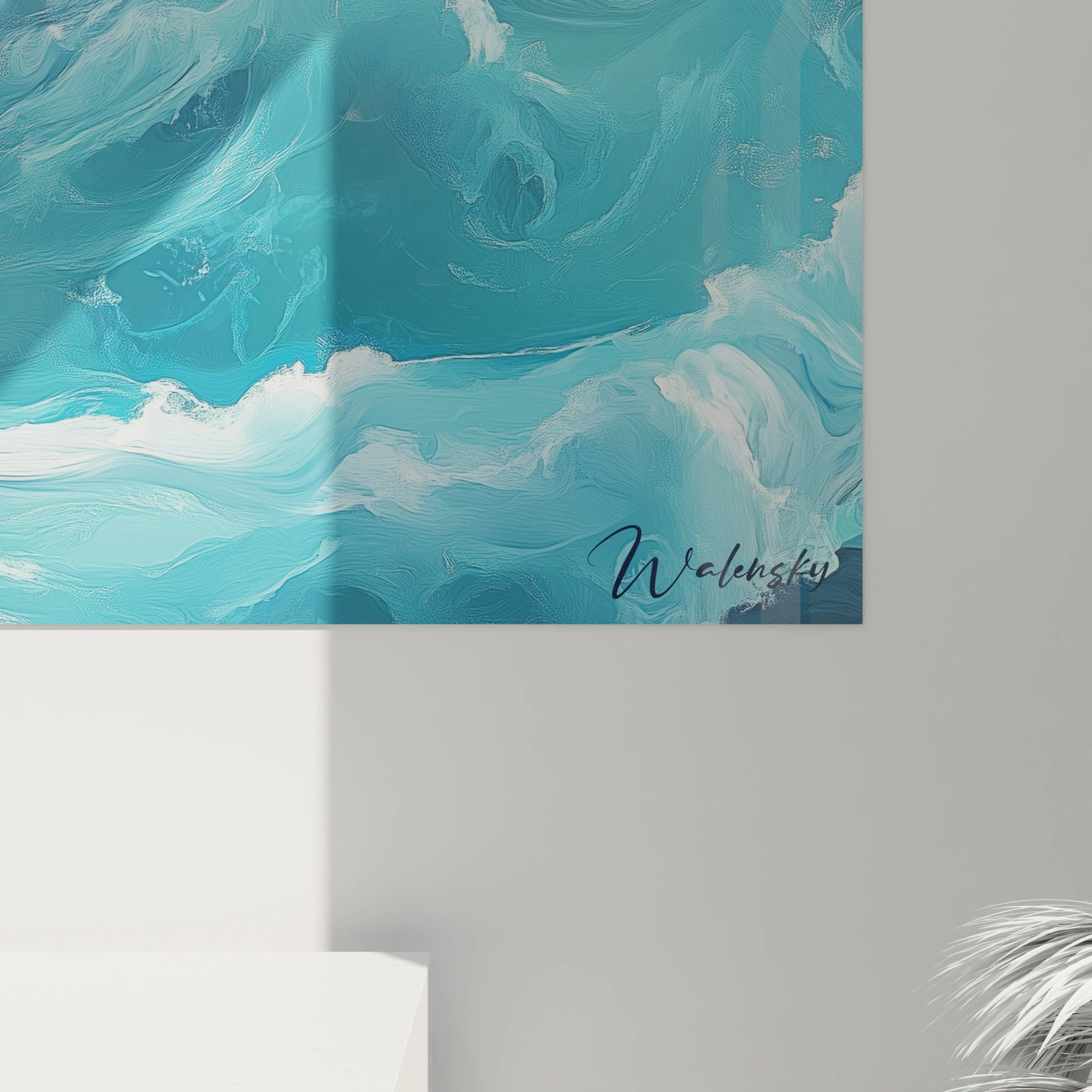 Un tableau licorne mystique présentant la créature fabuleuse au pelage blanc traversant un espace bleu éthéré. Les détails fins de l'anatomie équine contrastent avec les mouvements vaporeux de l'eau, créant une composition aux textures dynamiques et délicates.