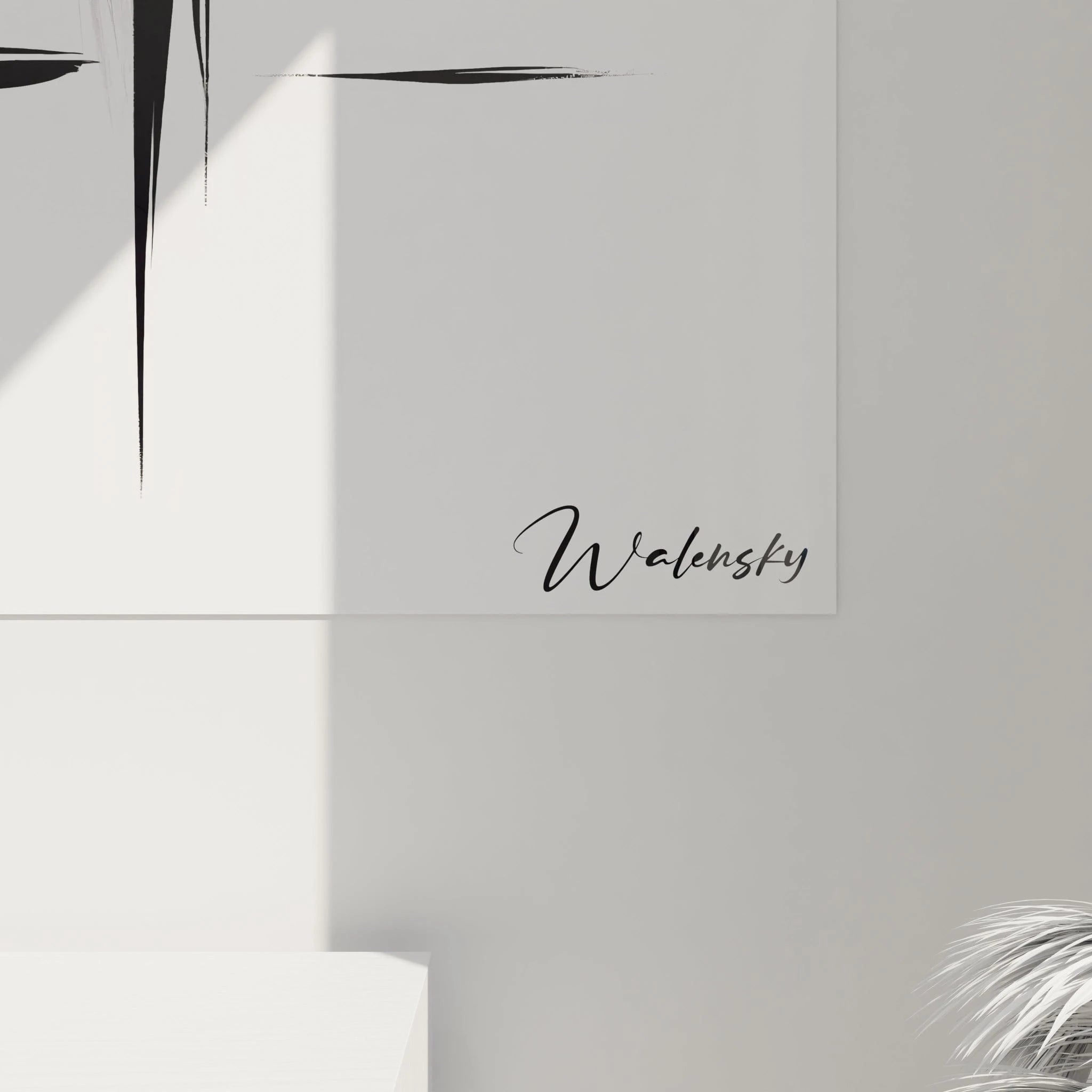 vue de pres tableau noir et blanc les details des traits precis revelent une harmonie parfaite entre simplicite et elegance chaque ligne exprime la puissance subtile de cette silhouette intemporelle