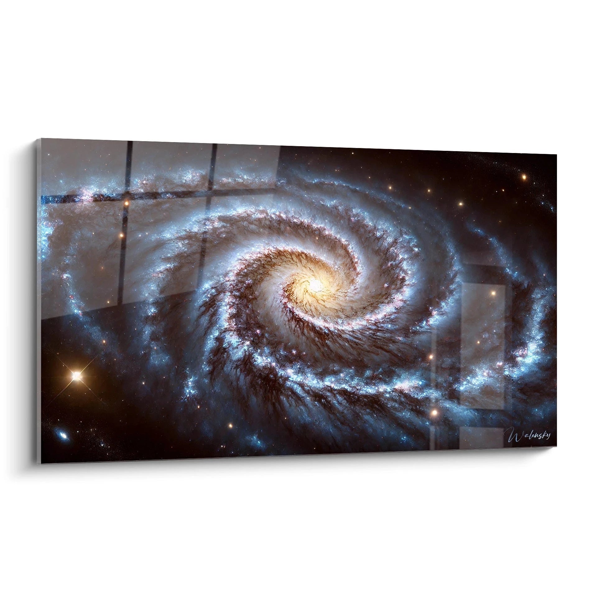 Admirez la profondeur du tableau Galaxie, avec ses teintes bleues et roses. Une oeuvre captivante qui sublime la beauté cosmique vue de biais.