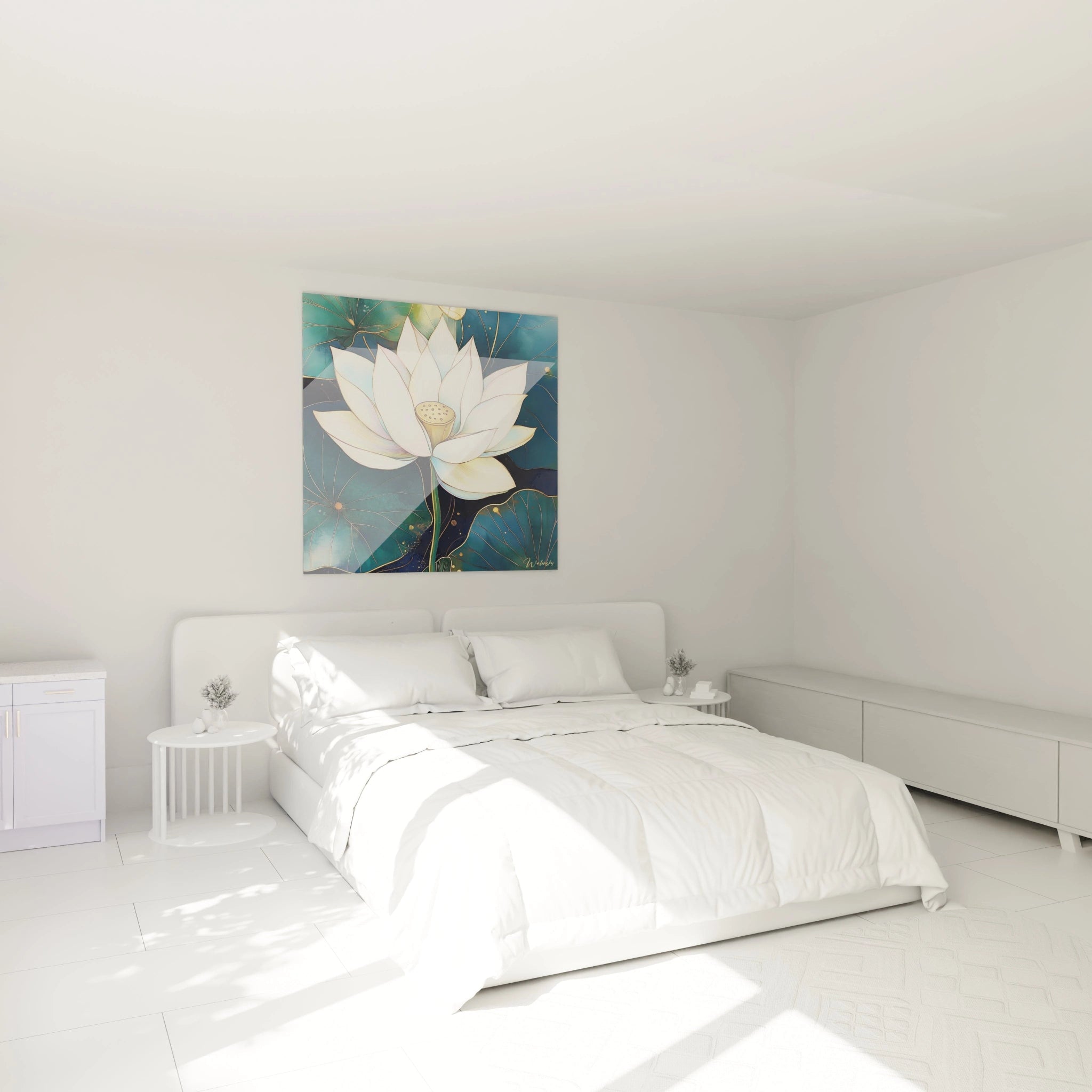 tableau lotus blanc élégant Walensky accroché au dessus d un lit blanc lumineux dans une chambre minimaliste