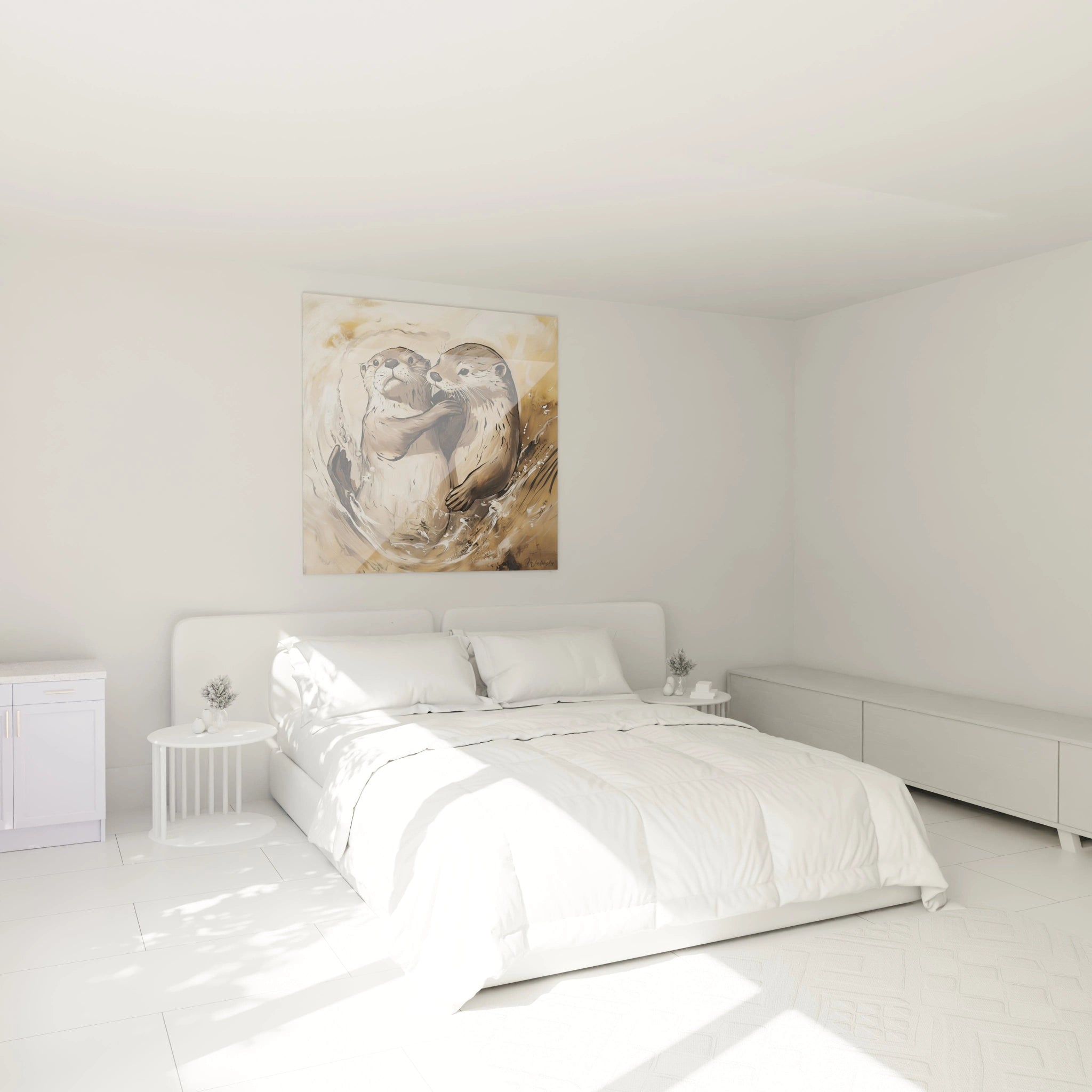 Tableau loutre Walensky décoratif suspendu au-dessus d'un lit blanc dans une chambre lumineuse