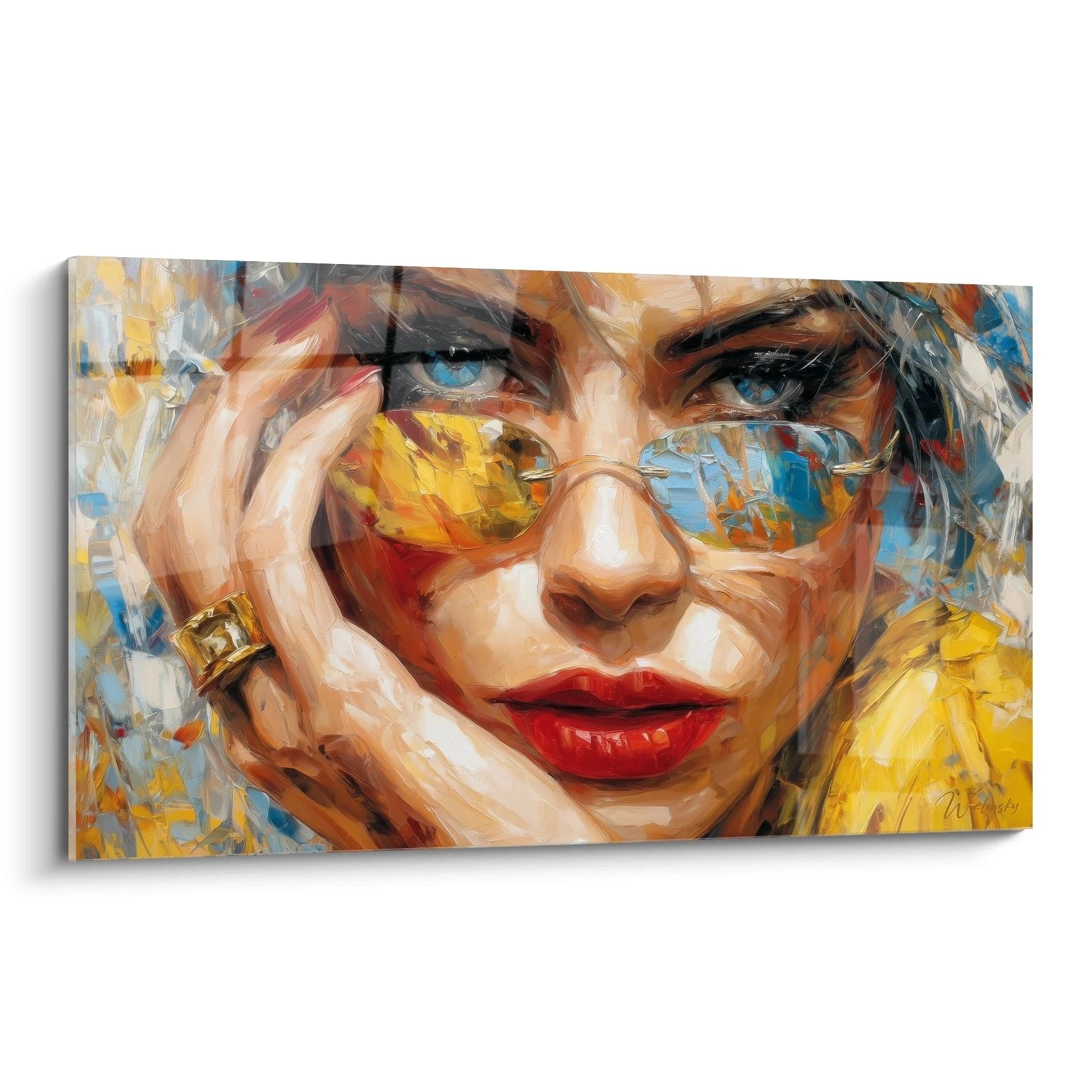 Tableau lunettes dorées représentant un portrait artistique d'une femme avec des lunettes dorées