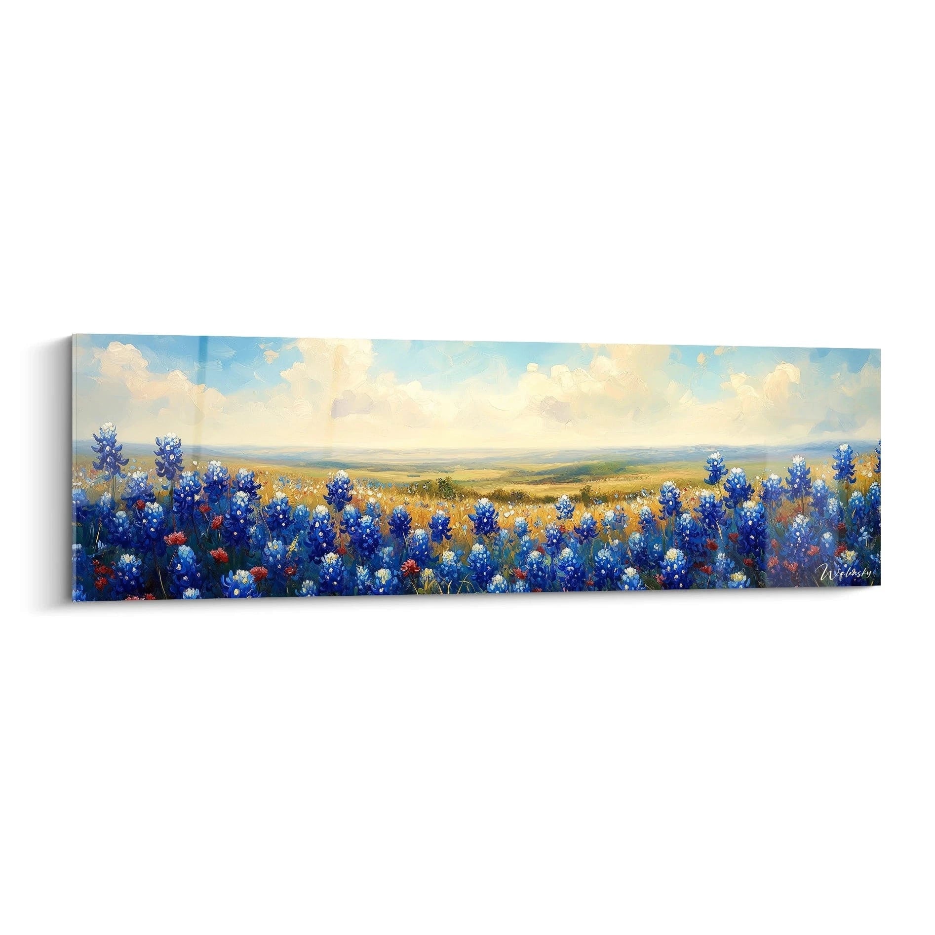 Un tableau campagne présentant un paysage rural aux champs dorés s'étendant à l'horizon, dominé par des lupins bleus vibrants au premier plan. Le ciel bleu pâle avec des nuages lumineux crée une atmosphère estivale sereine, avec des touches occasionnelles de rouge.