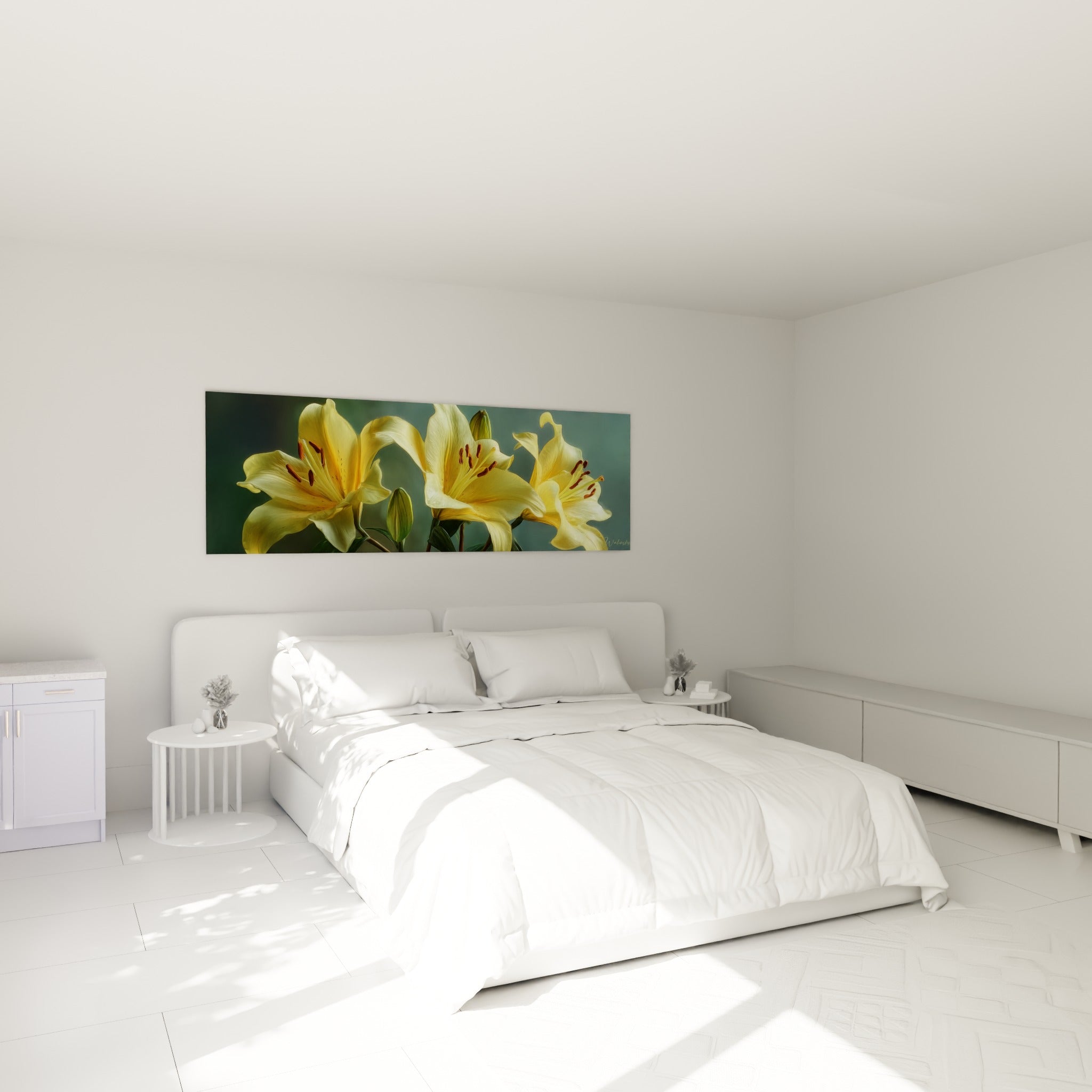Bouquet de lys jaune doré et vert accroché au-dessus d'un lit dans une chambre claire