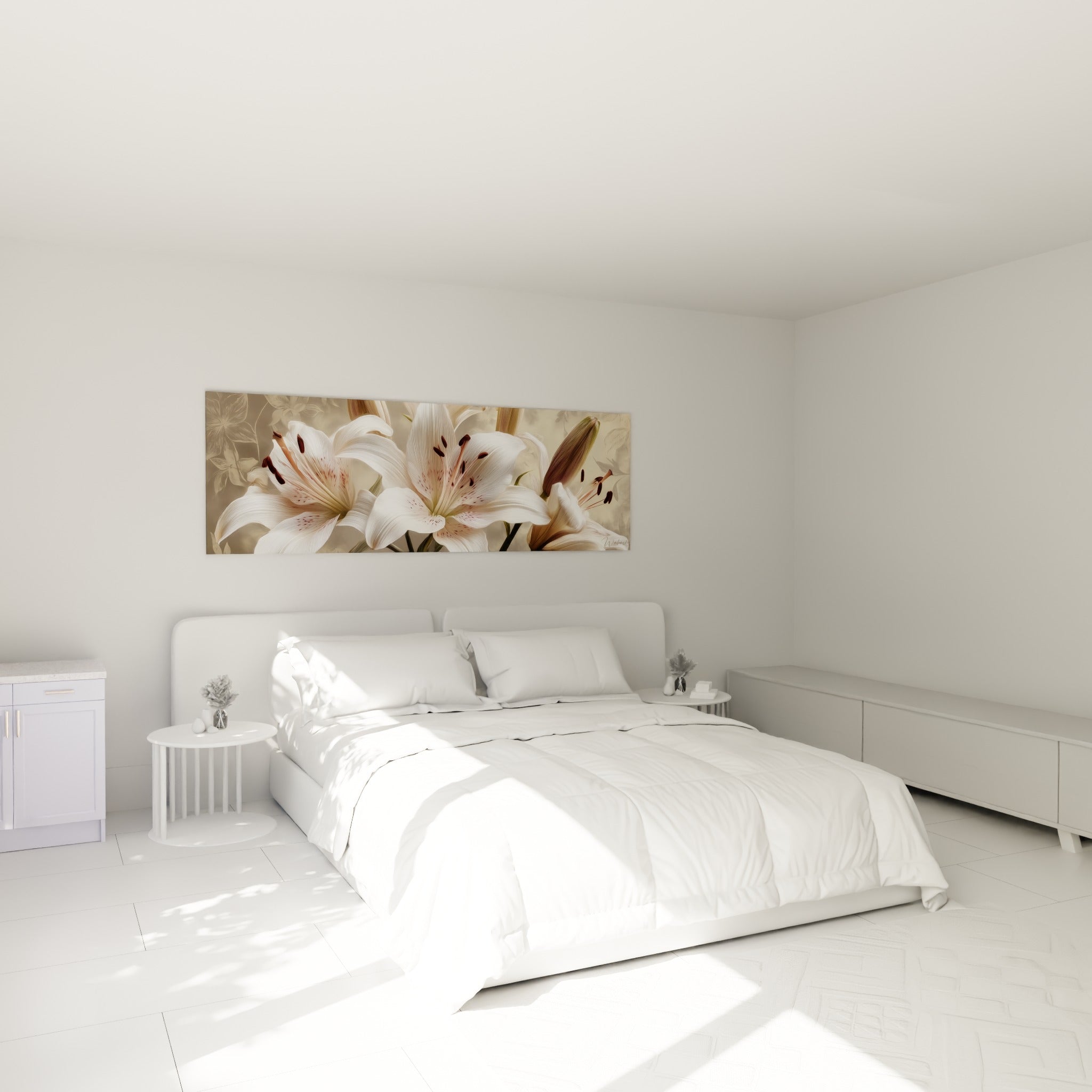 Bouquet de lys blancs et roses accroché au-dessus d'un lit dans une chambre claire