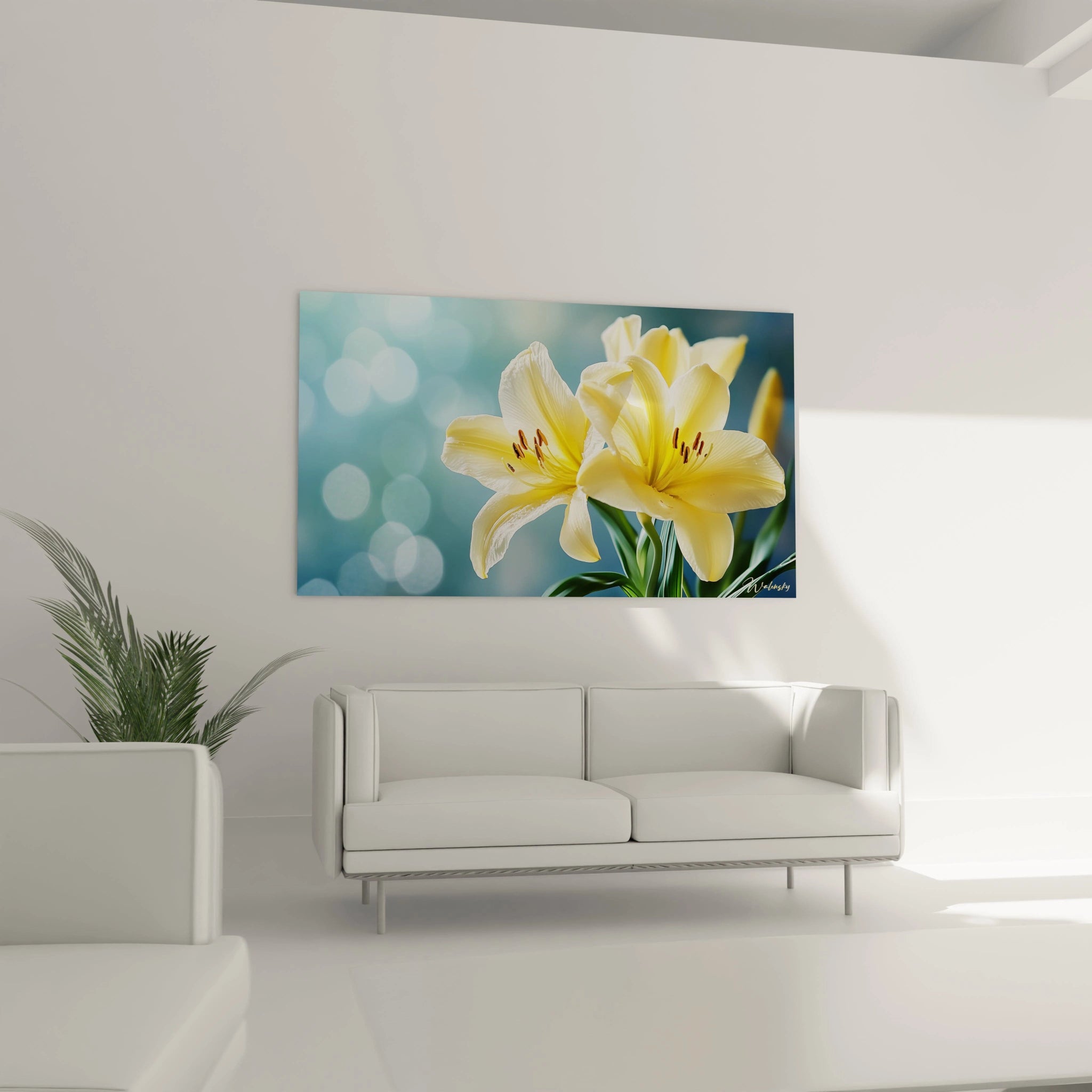 Un tableau lys nature illustrant des lys en pleine floraison, avec des pétales jaunes légèrement translucides. Le fond bleu-gris présente un effet de bokeh lumineux, créant un contraste doux avec les fleurs.