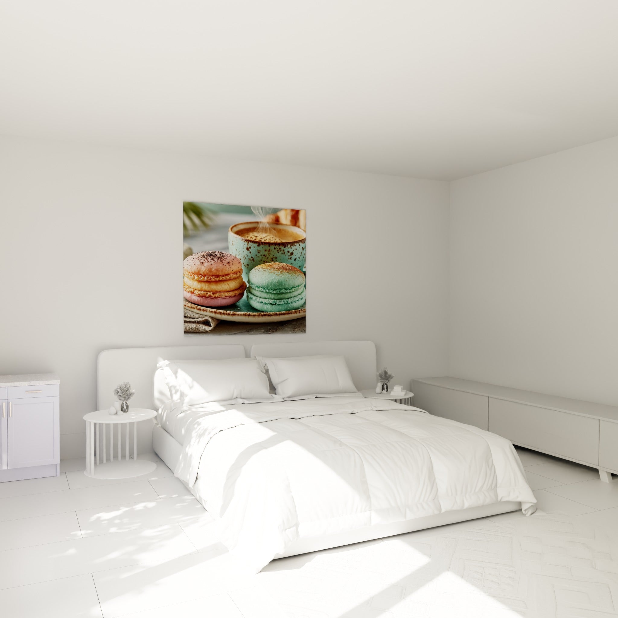 Macarons pastel rose et menthe surmontant une tasse fumante, accrochés au-dessus d'un lit dans une chambre claire
