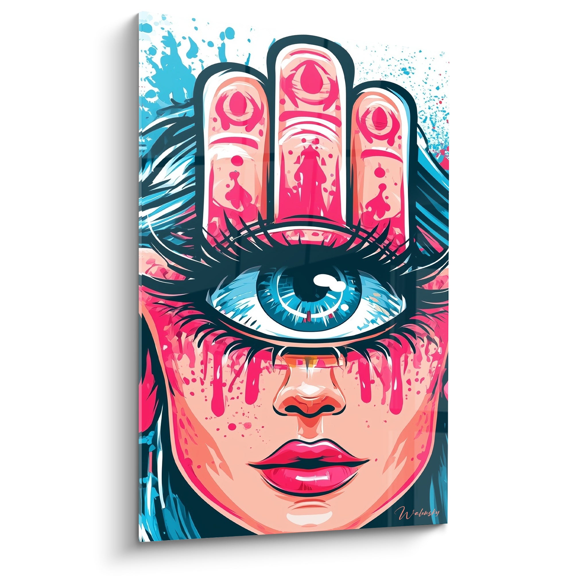 Main de fatma rose fuchsia protégeant un œil bleu intense sur fond turquoise éclaboussé