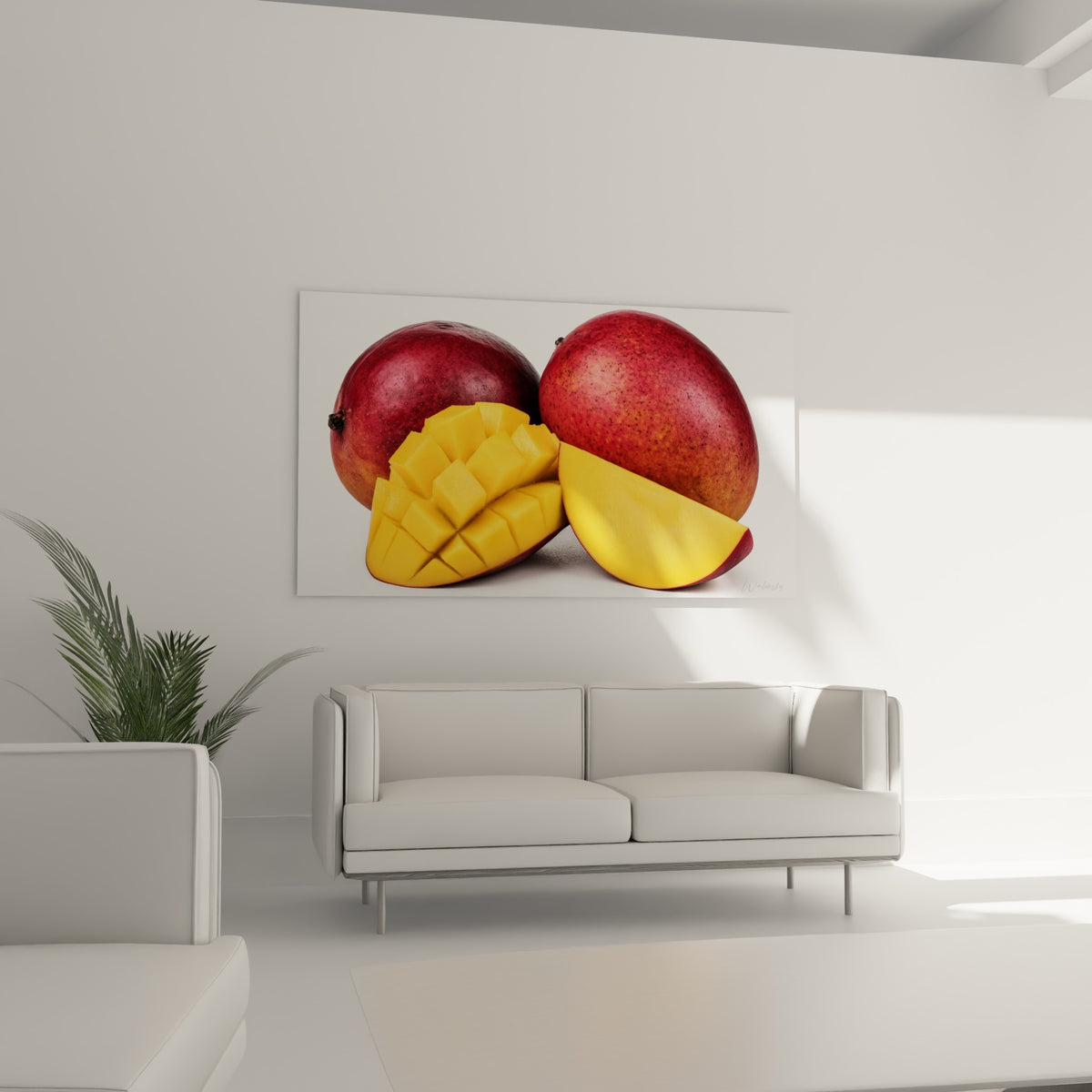 Fruit tropical mangue orangée et rouge au-dessus d'un canapé dans un salon lumineux