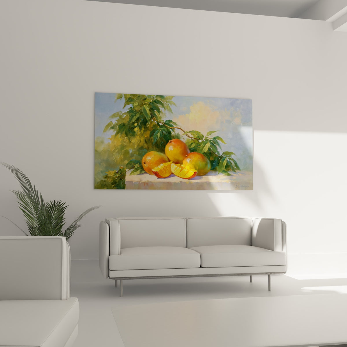 Nature morte de mangues orangées et feuillage tendre, suspendue au-dessus d'un canapé dans un salon lumineux.