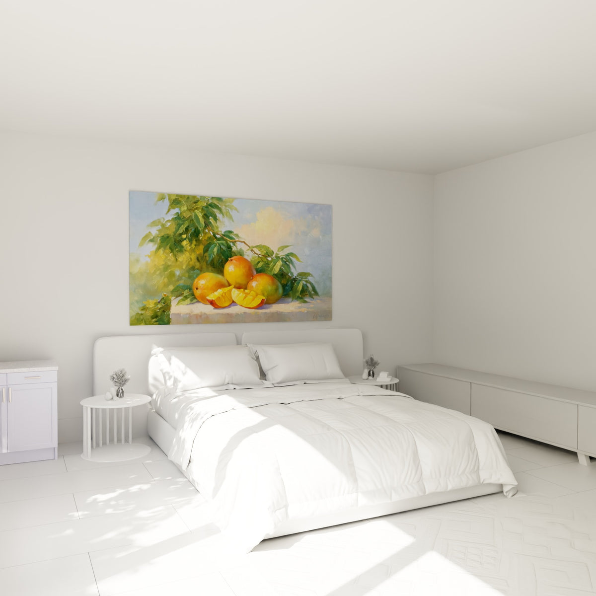 Mangues orange et vertes peintes à l'huile, accrochées au-dessus d'un lit dans une chambre claire.