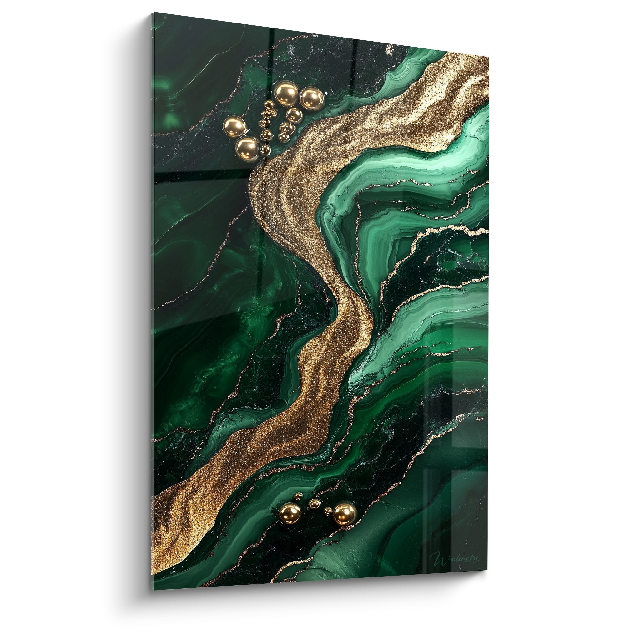 Tableau marbre abstrait aux motifs verts émeraude avec veines dorées scintillantes et sphères métalliques en relief