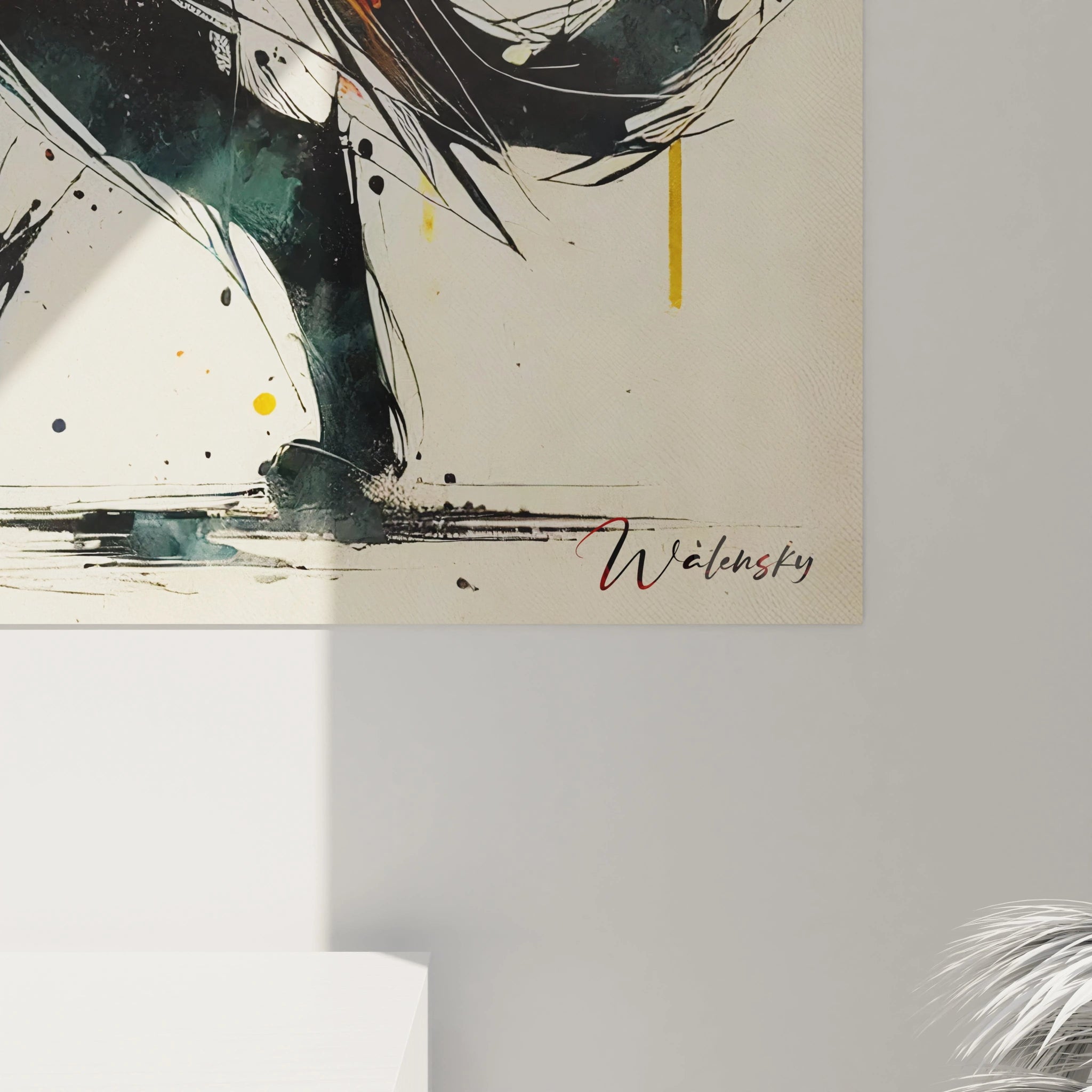 Admirez de près ce tableau chat, où les coups de pinceau et les éclaboussures dévoilent toute la fluidité et l’énergie du félin. Un chef-d'œuvre abstrait pour une déco artistique et unique.