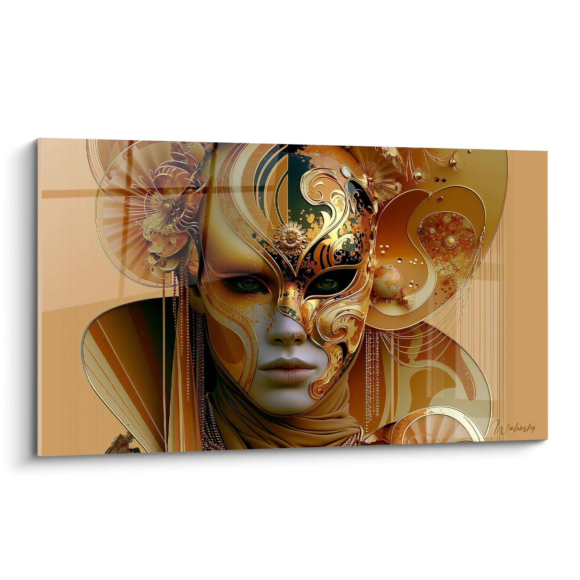 Masque de venise doré et anthracite orné de motifs floraux sur fond ambré