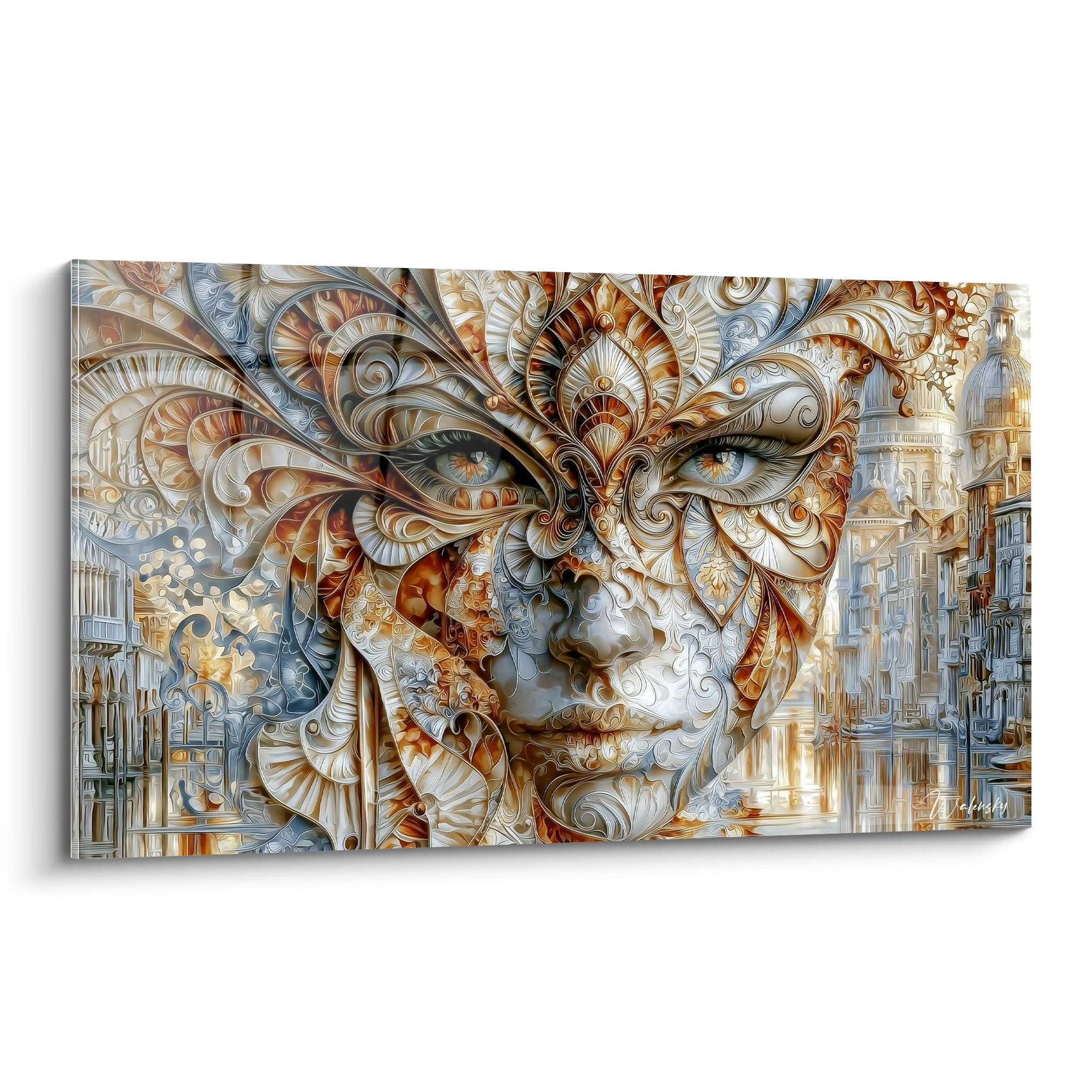 Masque de venise ivoire et cuivre orné de volutes dorées, regard bleu-gris perçant au centre