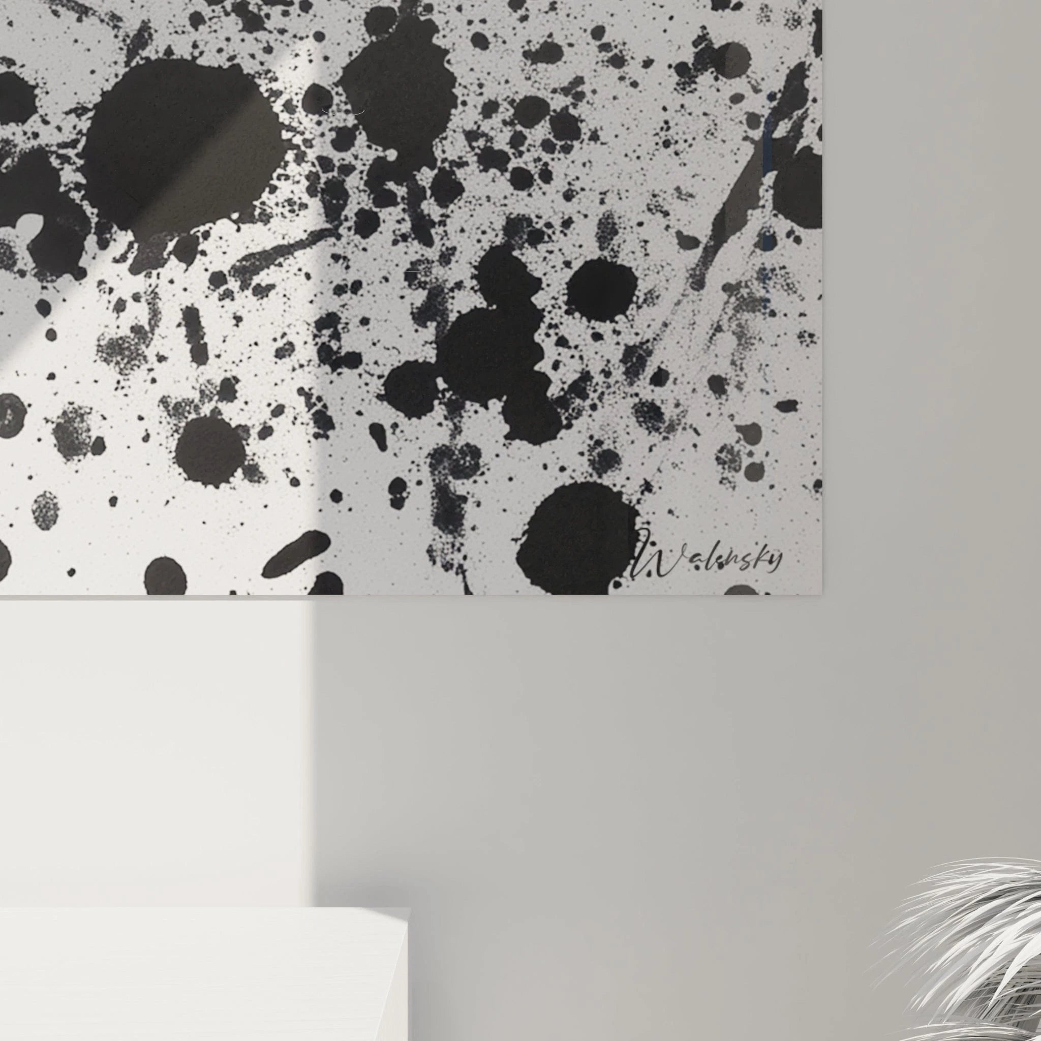 Tableau tacheté noir et blanc de Walensky avec motifs abstraits et éclaboussures artistiques