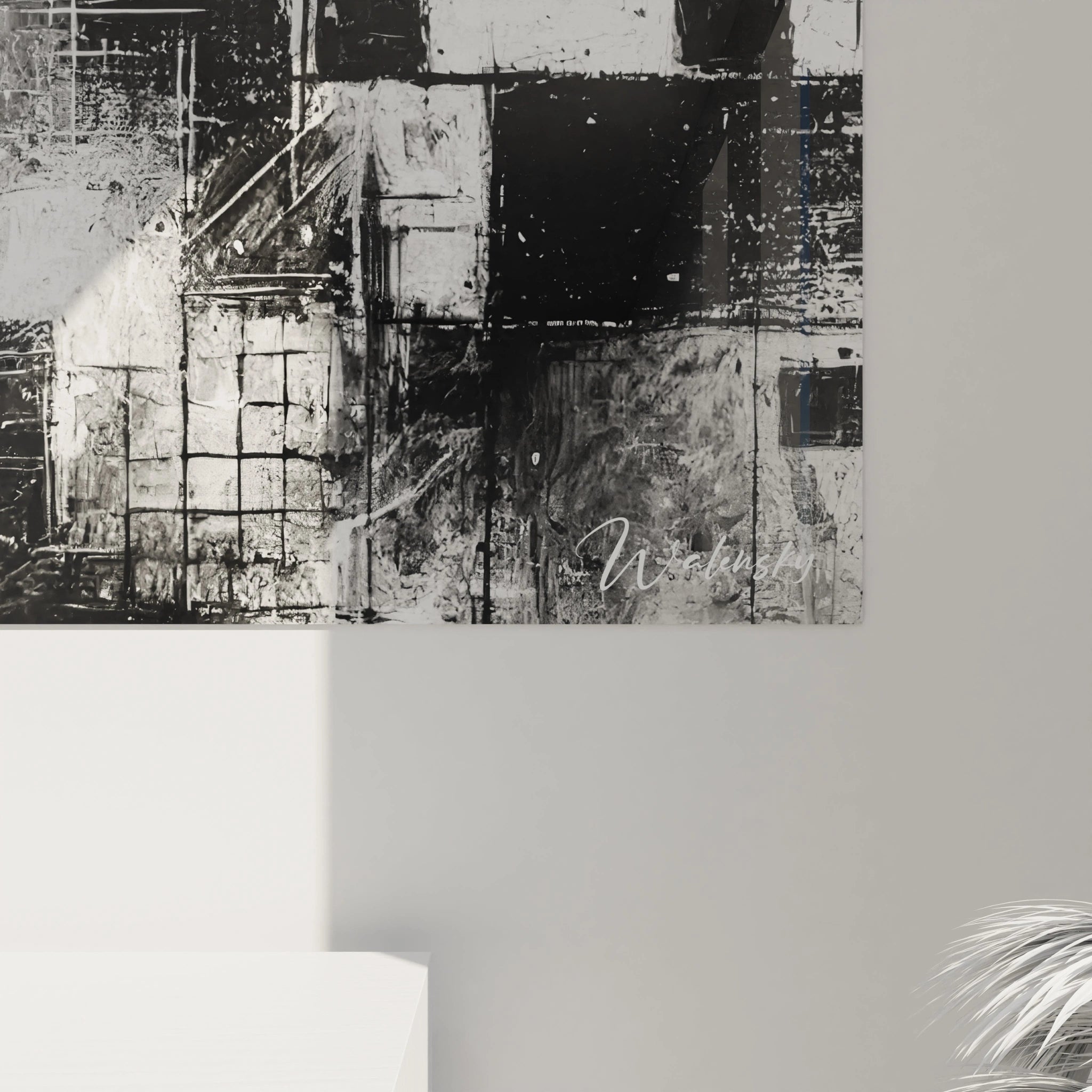 Vue rapprochée de "Mécanique du Chaos". Les détails des cercles, carrés et textures rugueuses se révèlent, illustrant la complexité et l'équilibre entre ordre géométrique et chaos visuel.