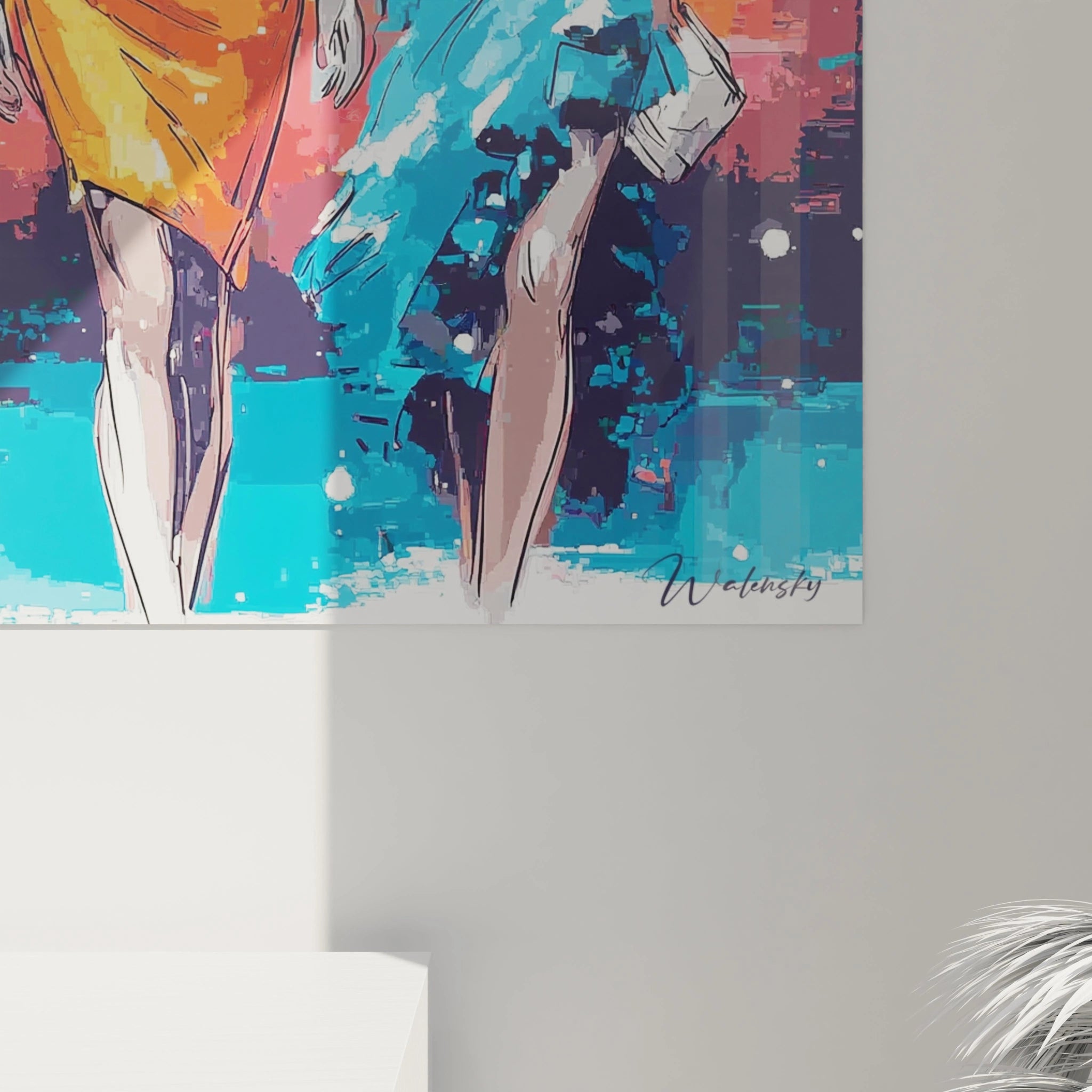 Tableau mural mode féminine avec des illustrations vibrantes de femmes en robes colorées