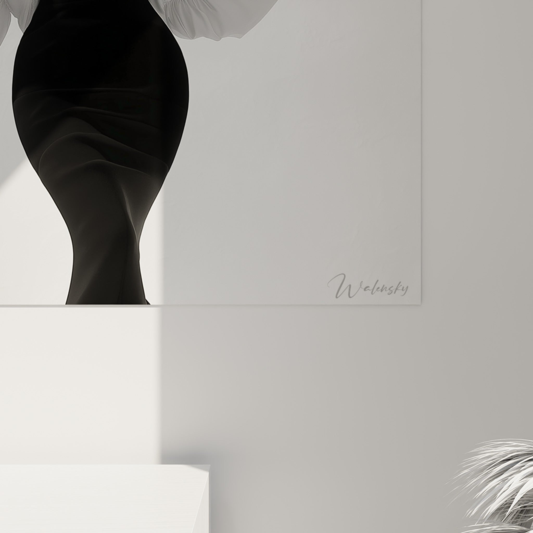 Grain photographique révélant les nuances de gris entre le blanc éclatant et le noir profond du tissu