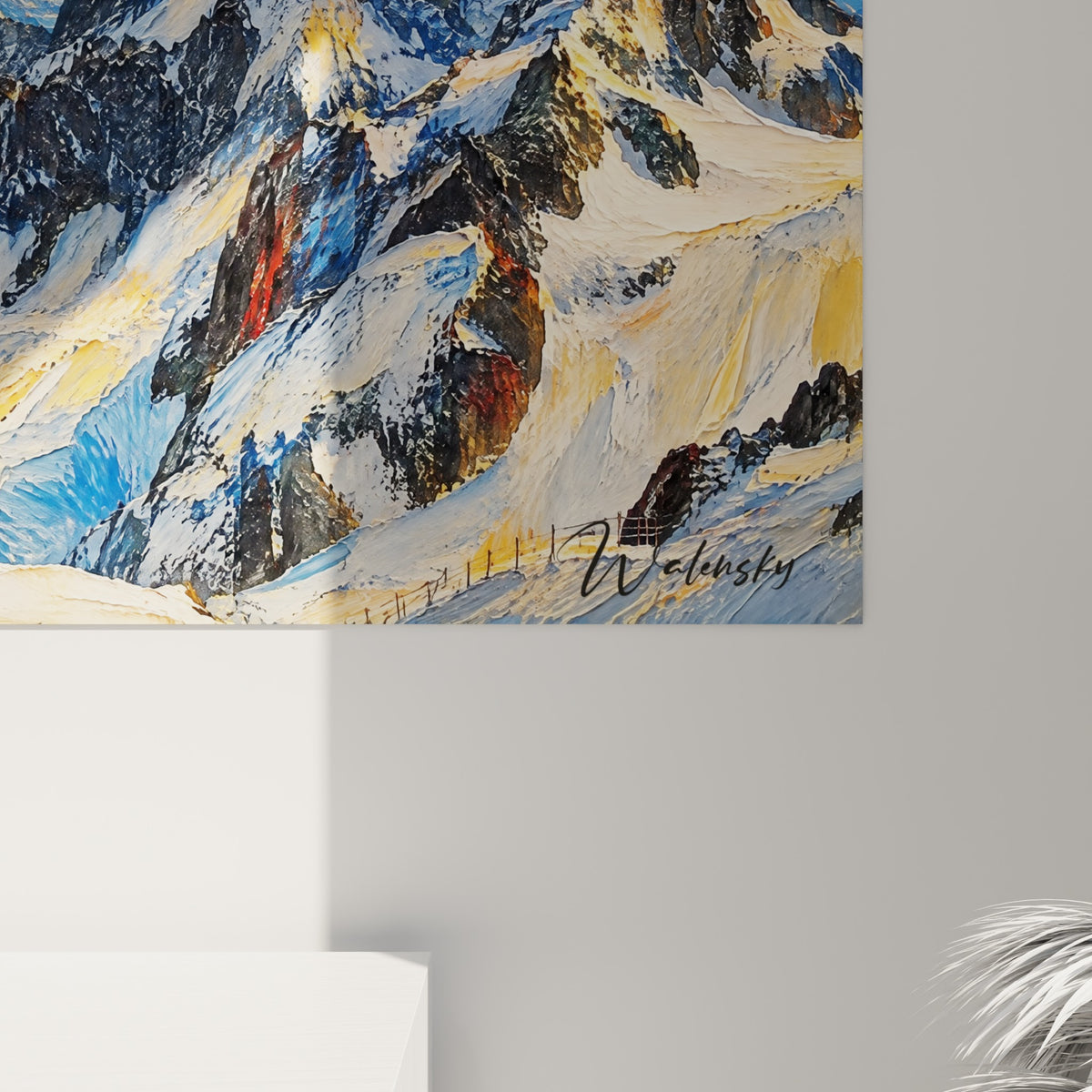 Empâtements épais mêlant blanc, ocre et bleu nuit révélant la matière picturale du relief montagneux