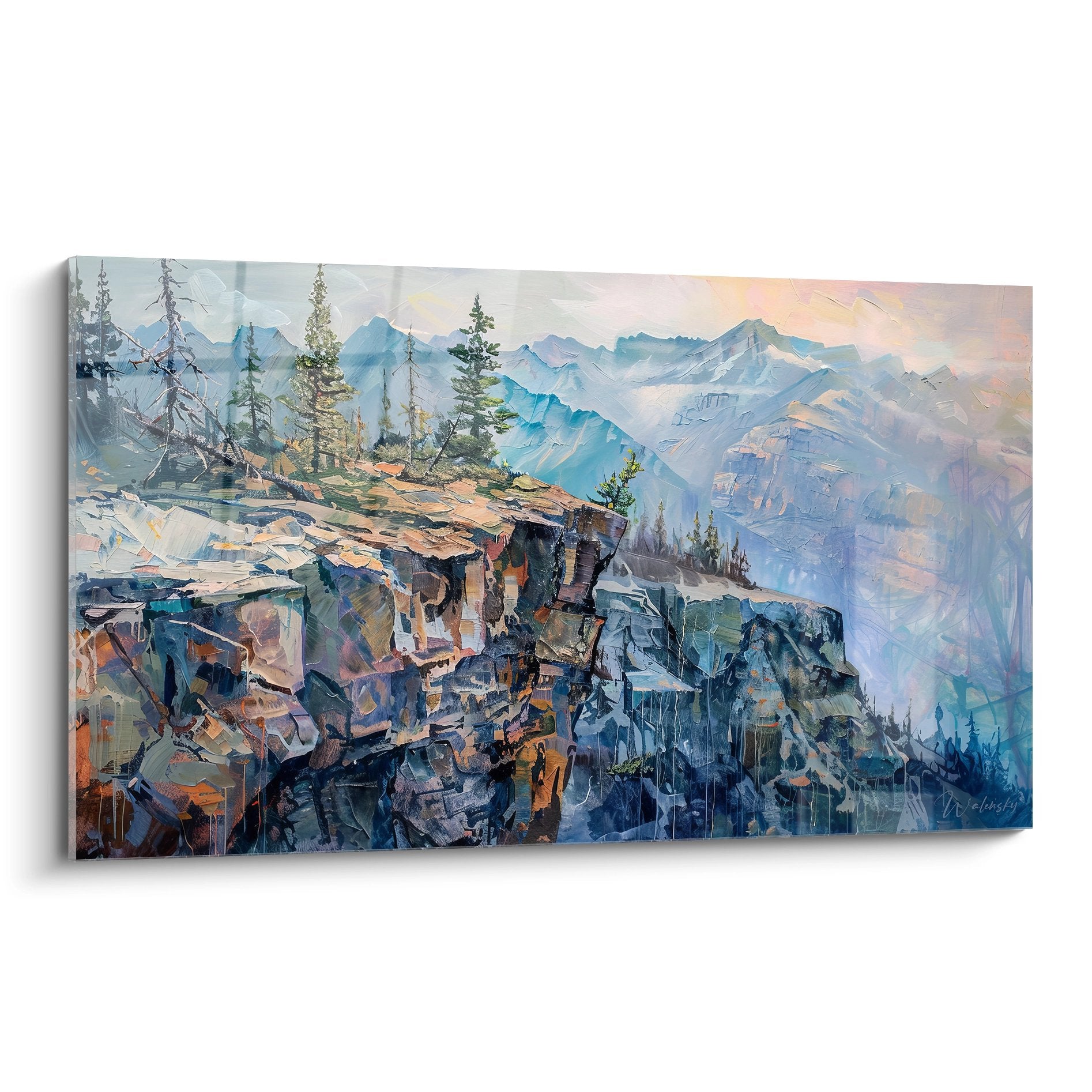 Tableau montagne falaise rocheuse avec conifères et sommets bleutés, art mural paysage alpin