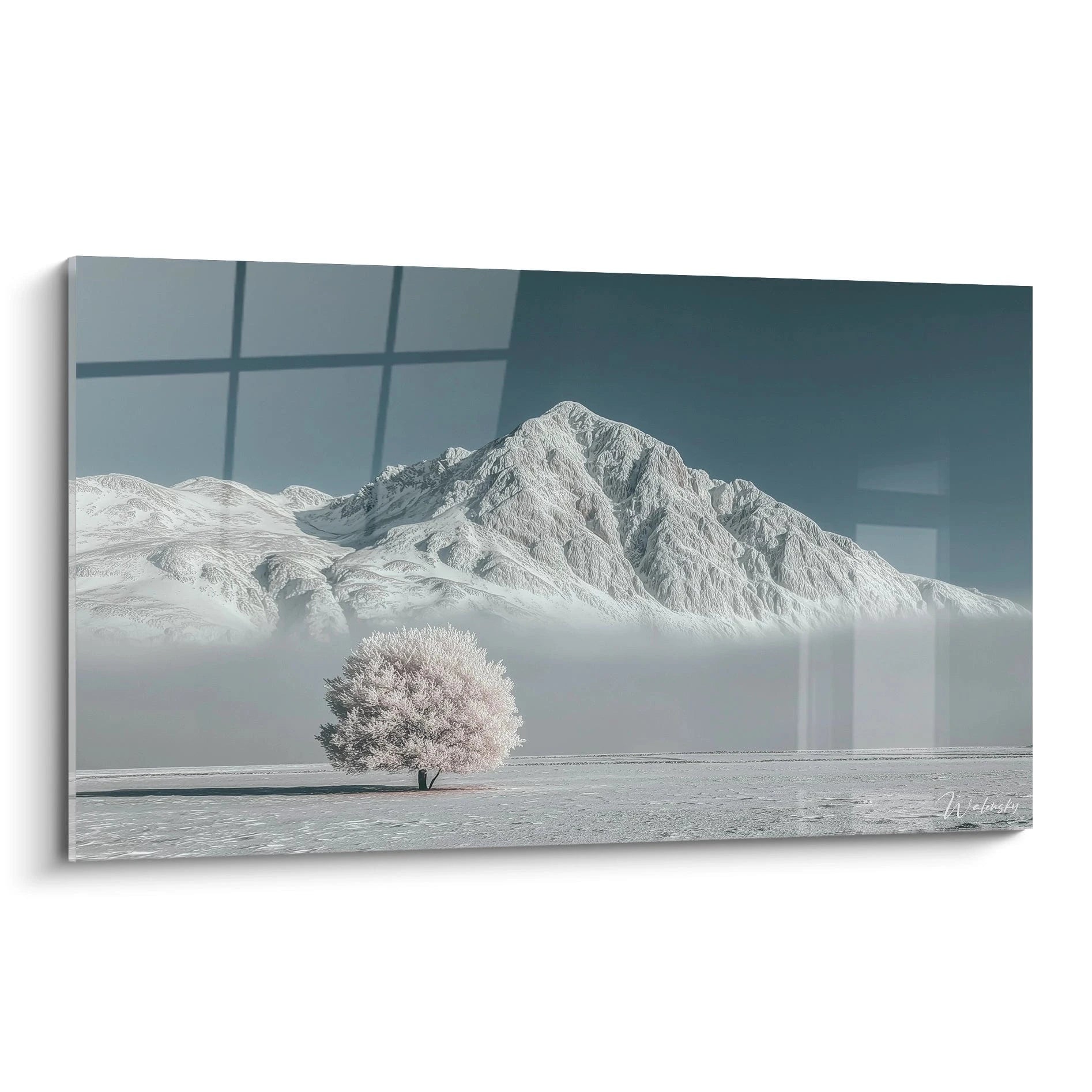 Walensky tableau montagne hivernale design représentant une montagne enneigée arbre givré et brume