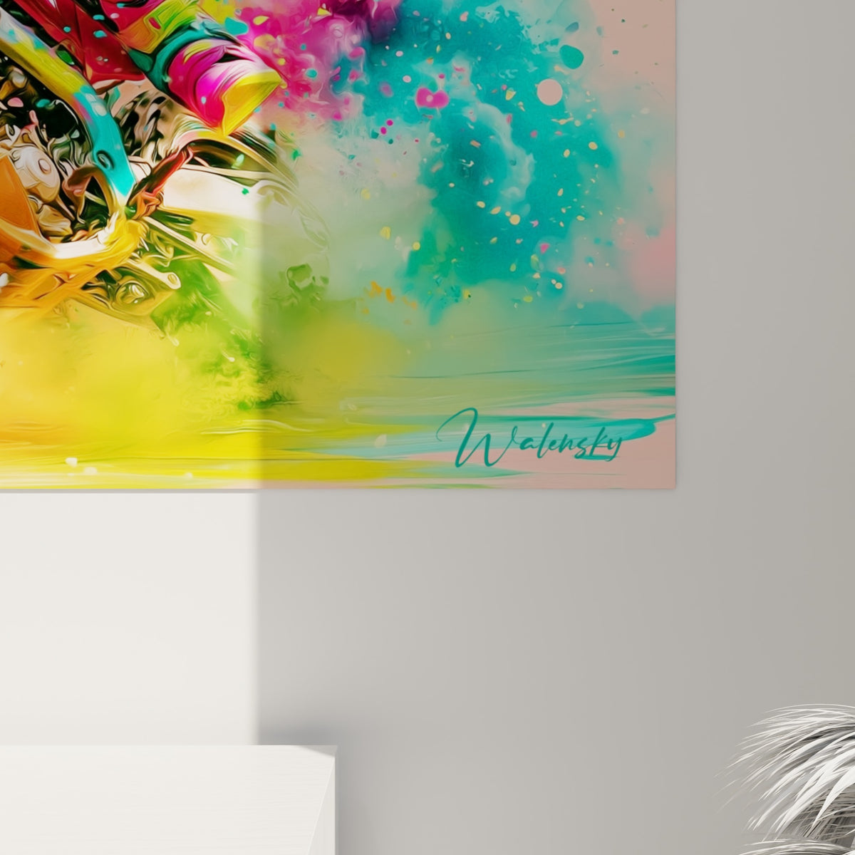 Empâtements de peinture rose fuchsia et turquoise se mêlant en coulures denses sur la toile du motard