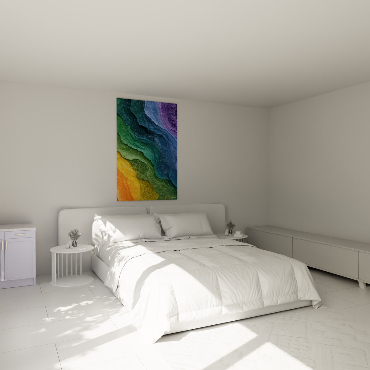 Dégradé orange, bleu marine et violet de ce tableau multicolore abstrait au-dessus d'un lit dans une chambre claire