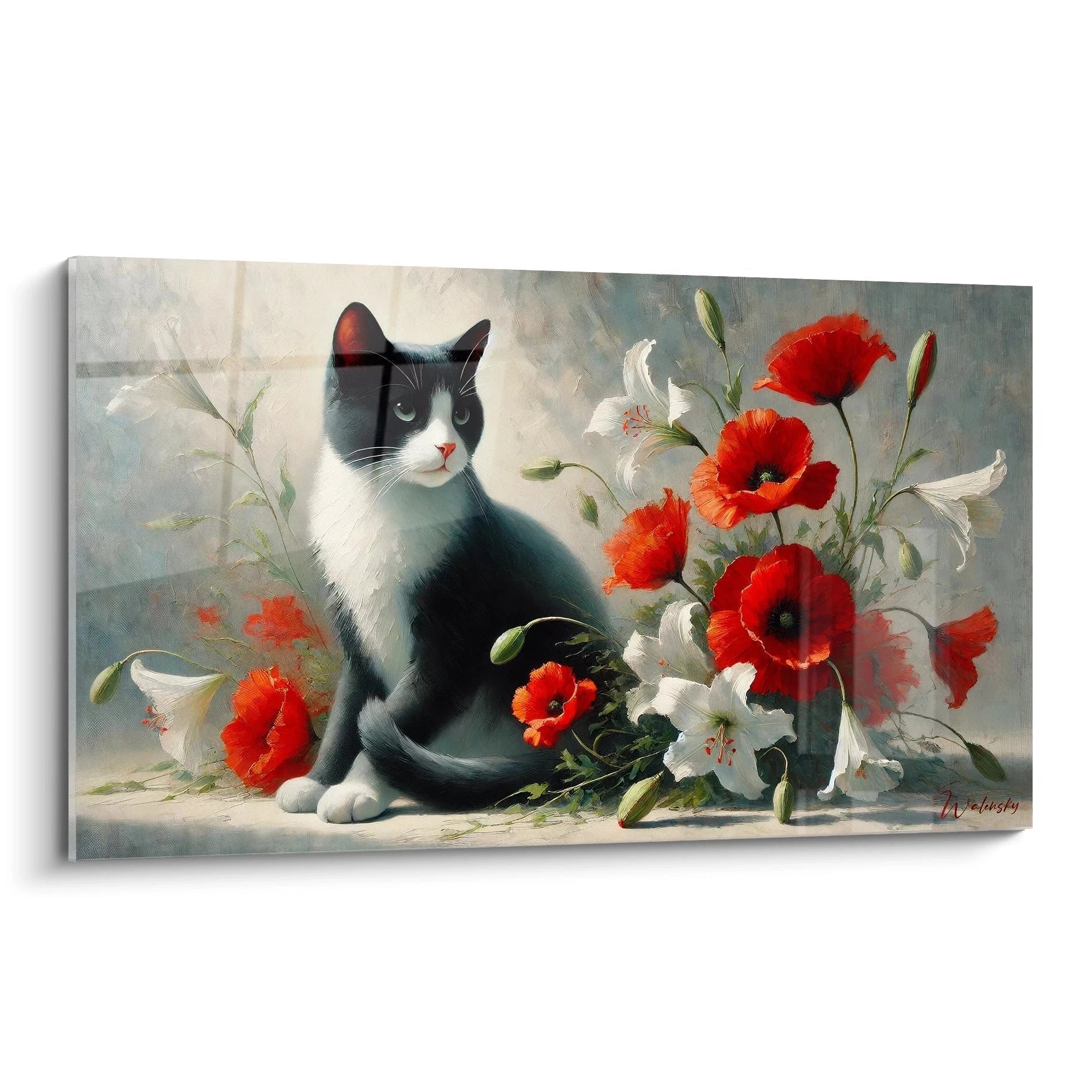 Ce tableau chat montre un chat noir et blanc élégant parmi des coquelicots rouges et des fleurs blanches. L'angle de vue met en valeur les détails floraux et le contraste saisissant des couleurs.
