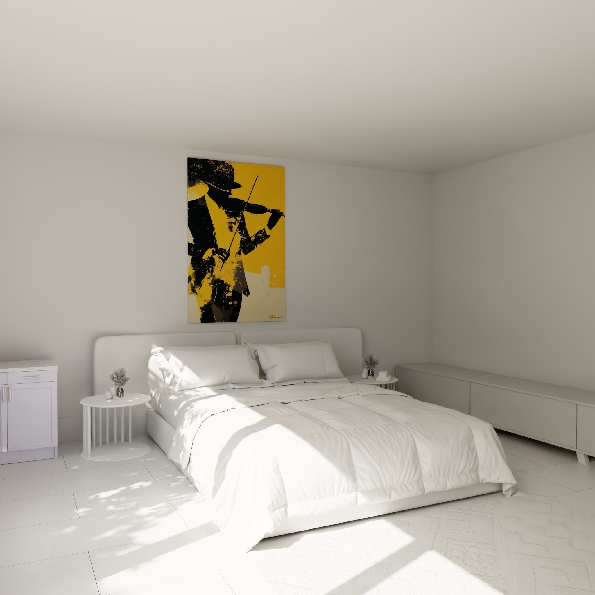 Archet tendu dans un jaune moutarde vif au-dessus d'un lit dans une chambre claire et épurée.