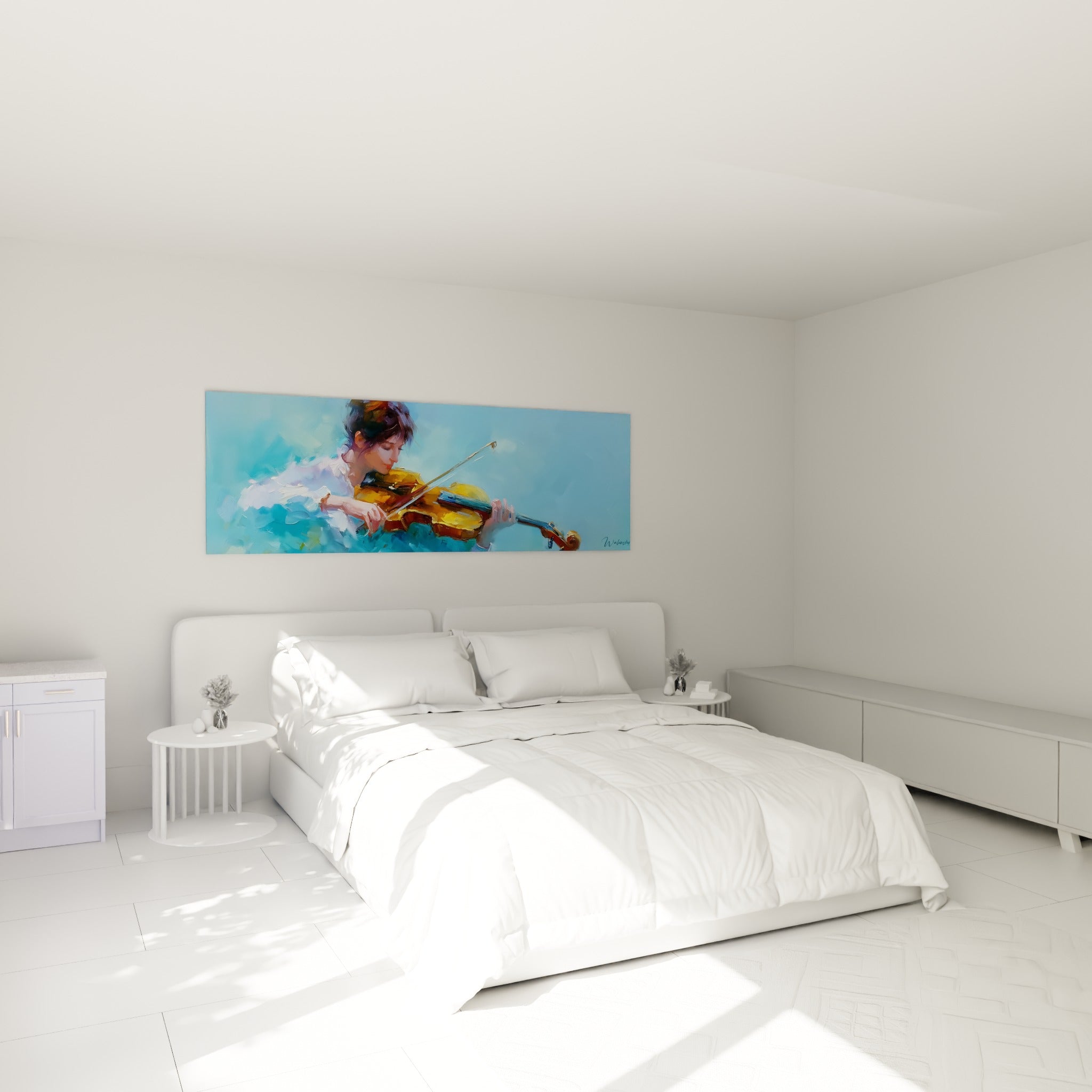 Musicienne à l'archet levé, tons bleu pastel et ambre, au-dessus d'un lit dans une chambre claire