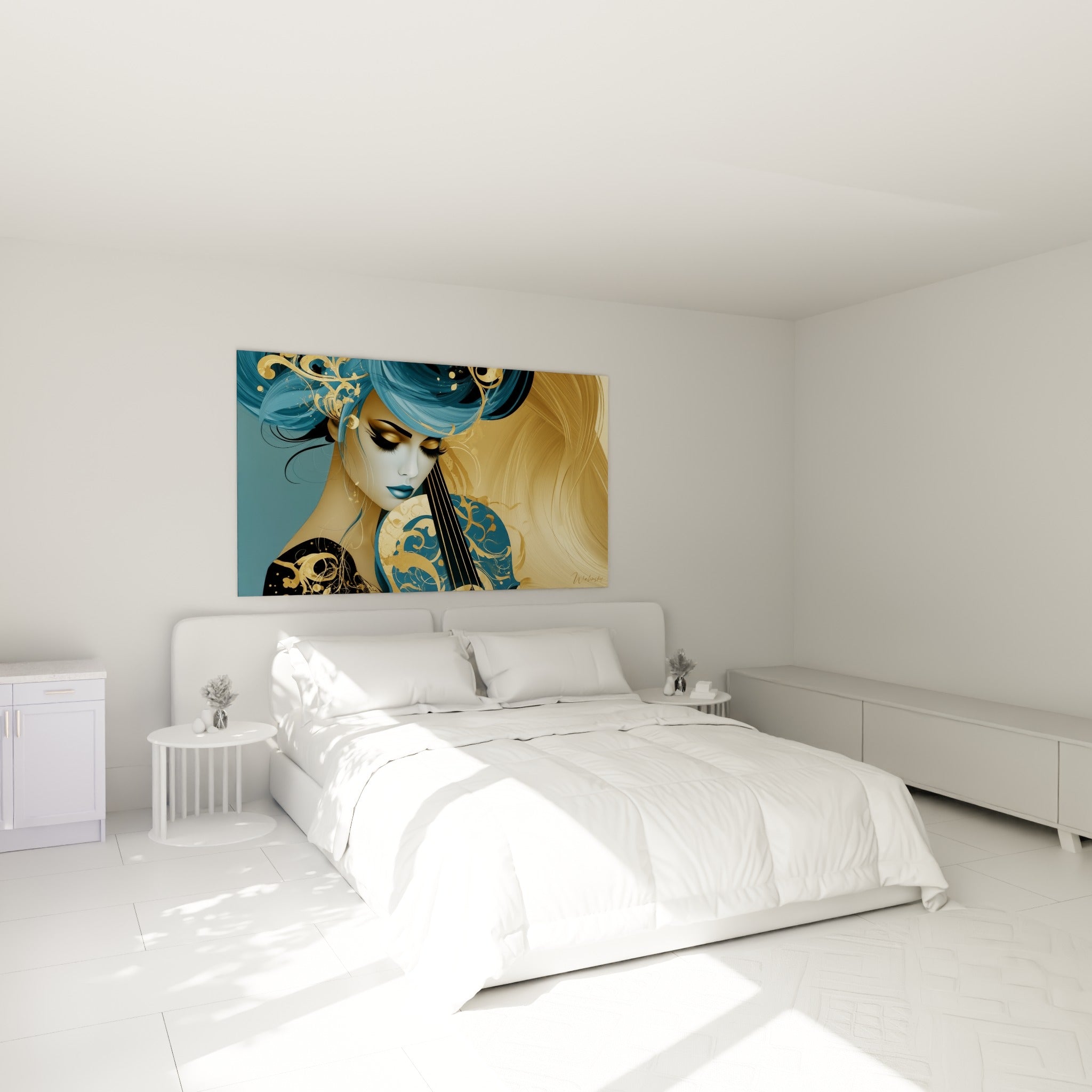 Musicienne aux tons bleu marine et doré tenant un violon, au-dessus d'un lit dans une chambre claire