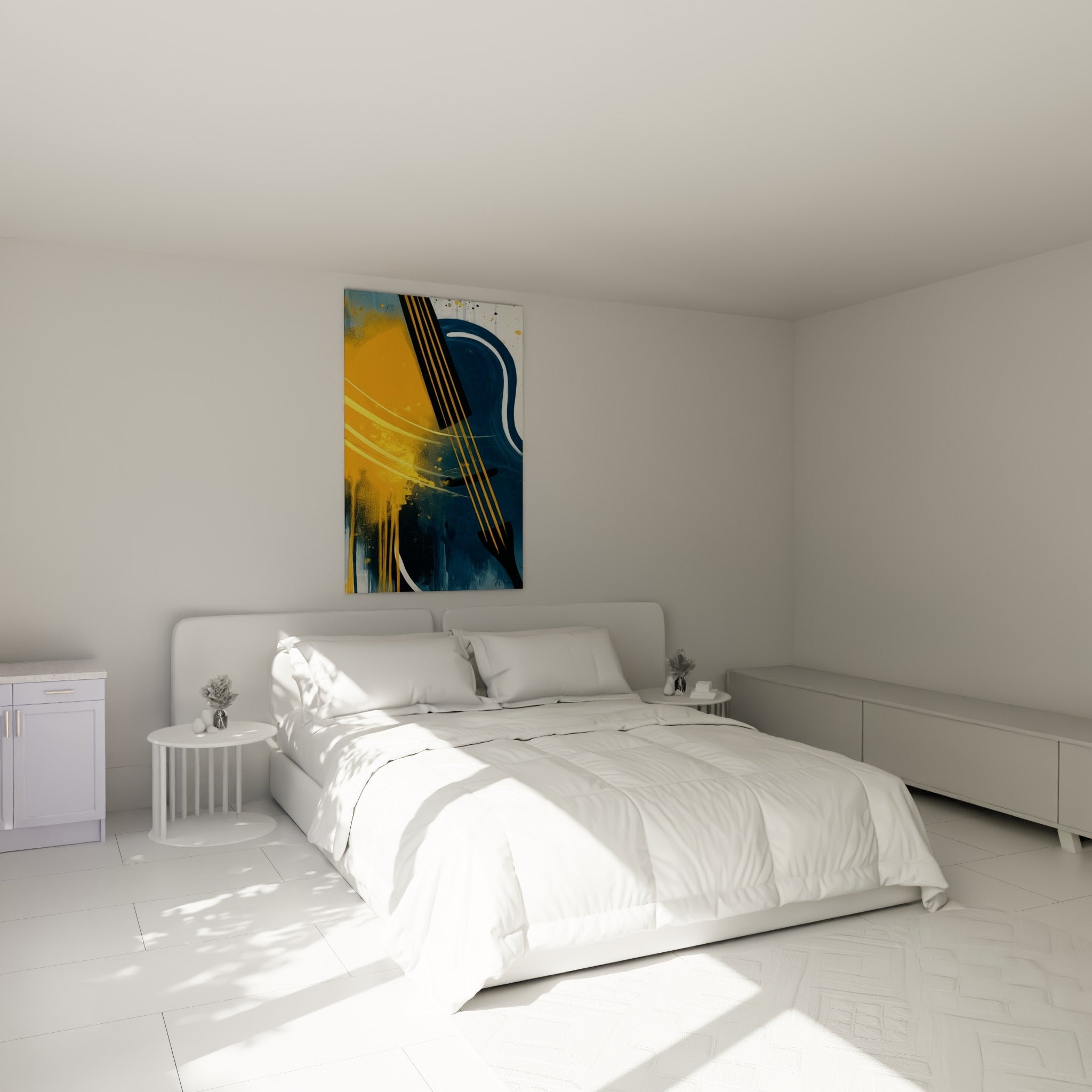 Cordes tendues en jaune ocre sur fond bleu marine, accrochées au-dessus d'un lit dans une chambre claire