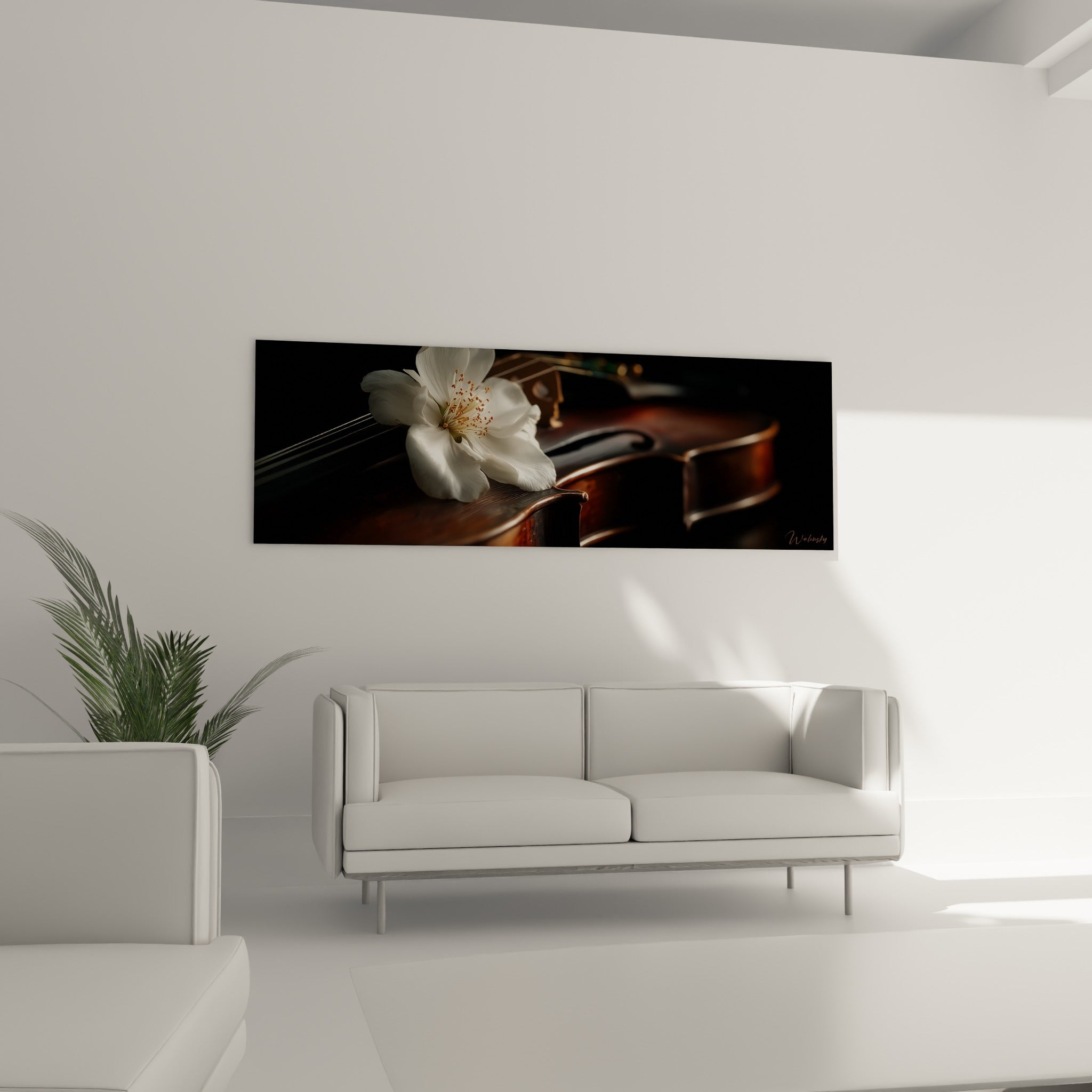 Violon brun et fleur blanche délicate, tableau Musique au-dessus d'un canapé dans un salon lumineux