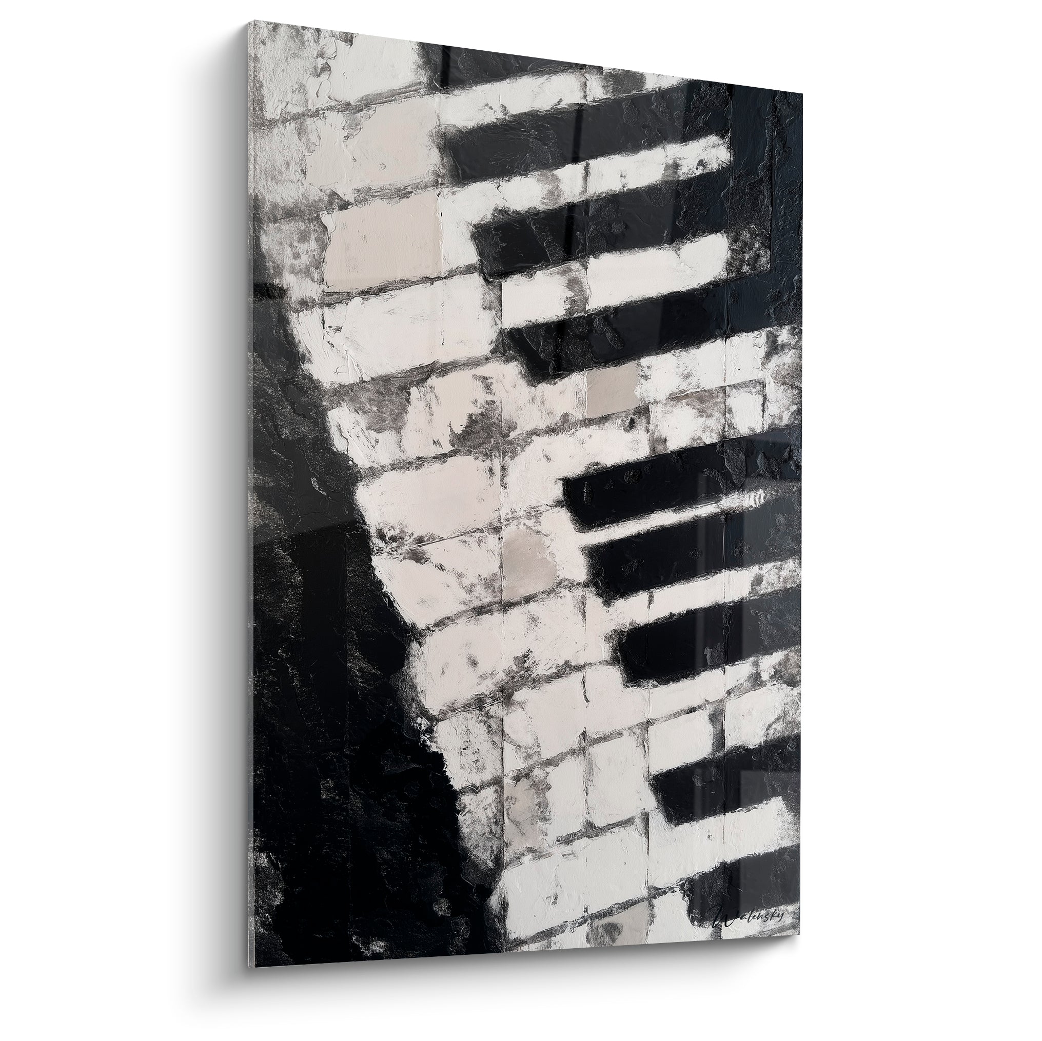 Touches de piano noir et blanc texturées façon pierre, composition en diagonale sur toile brillante