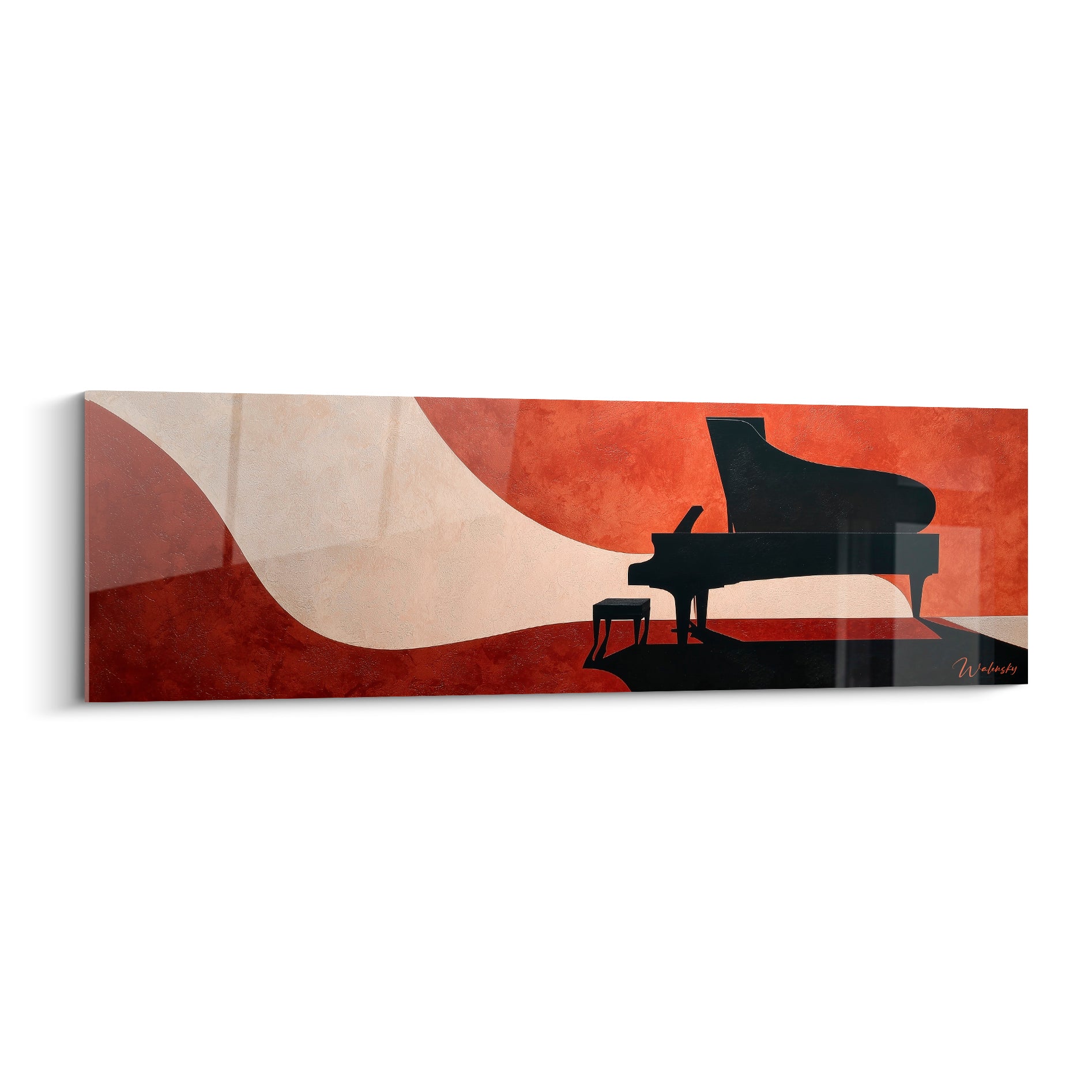 Piano à queue noir se détache sur fond terracotta et crème dans une composition graphique épurée